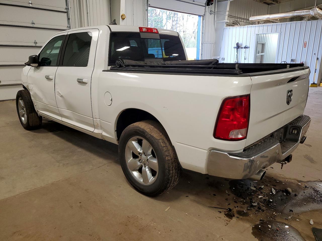 2015 Ram 1500 Slt White vin: 1C6RR7LT9FS767961