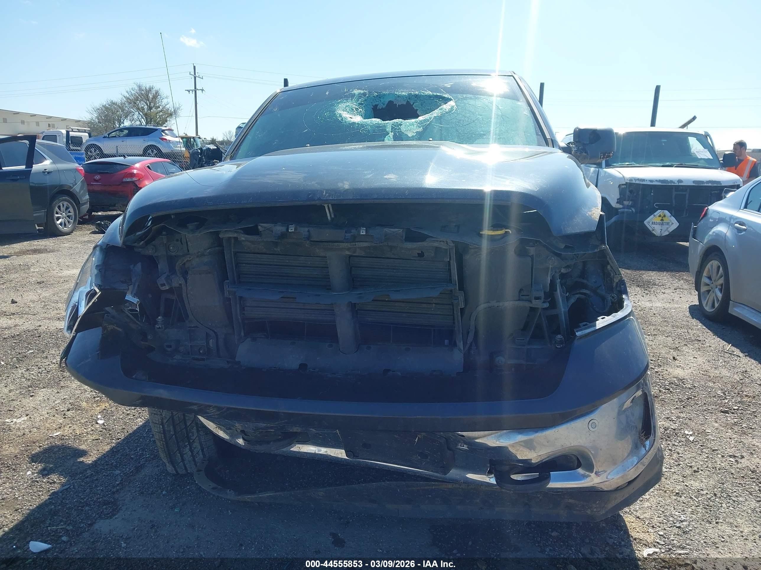 2017 Ram 1500 Big Horn  4x4 5'7 Box Черный vin: 1C6RR7LT9HS644034