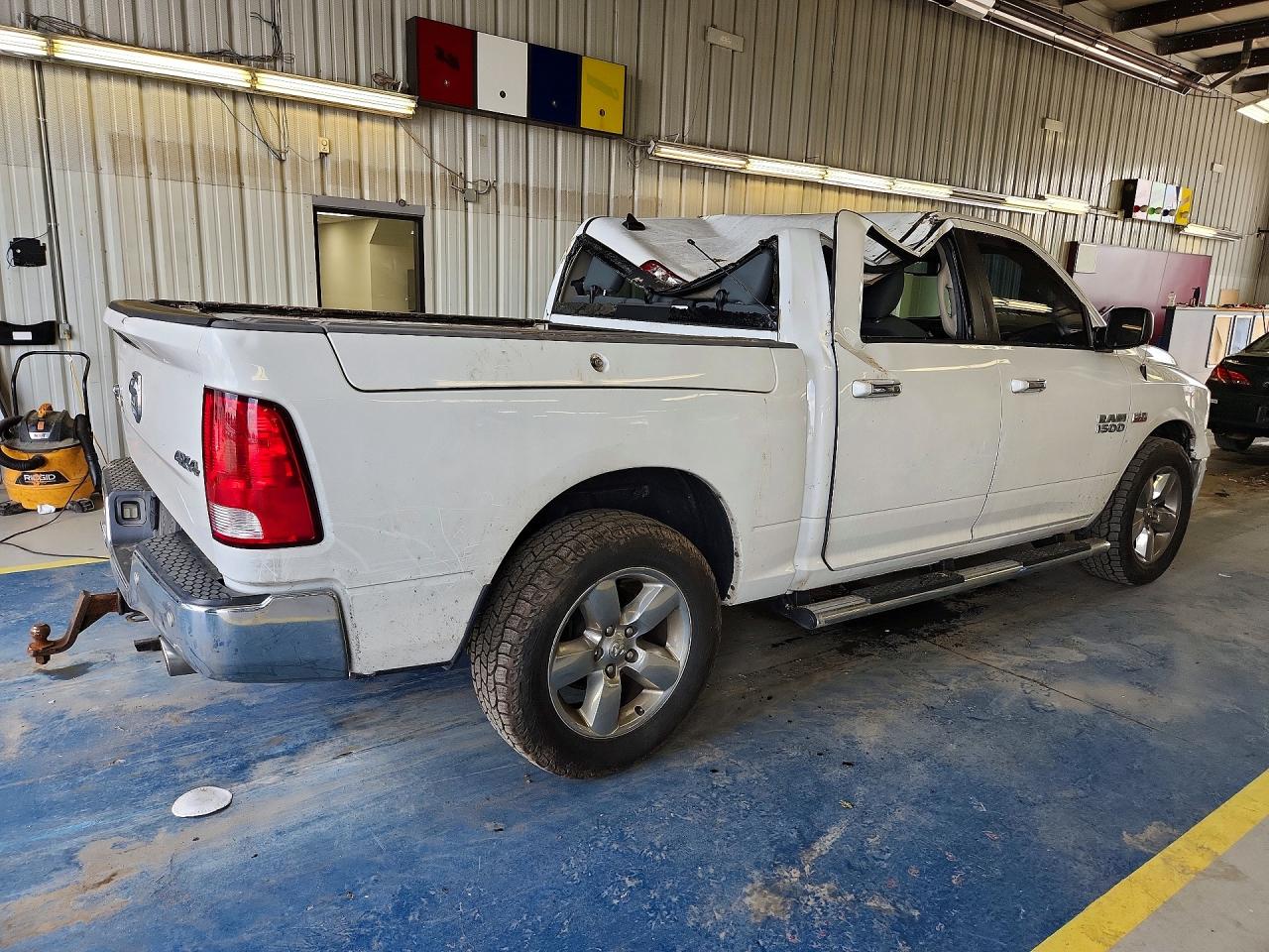 2015 Ram 1500 Slt White vin: 1C6RR7LTXFS516429