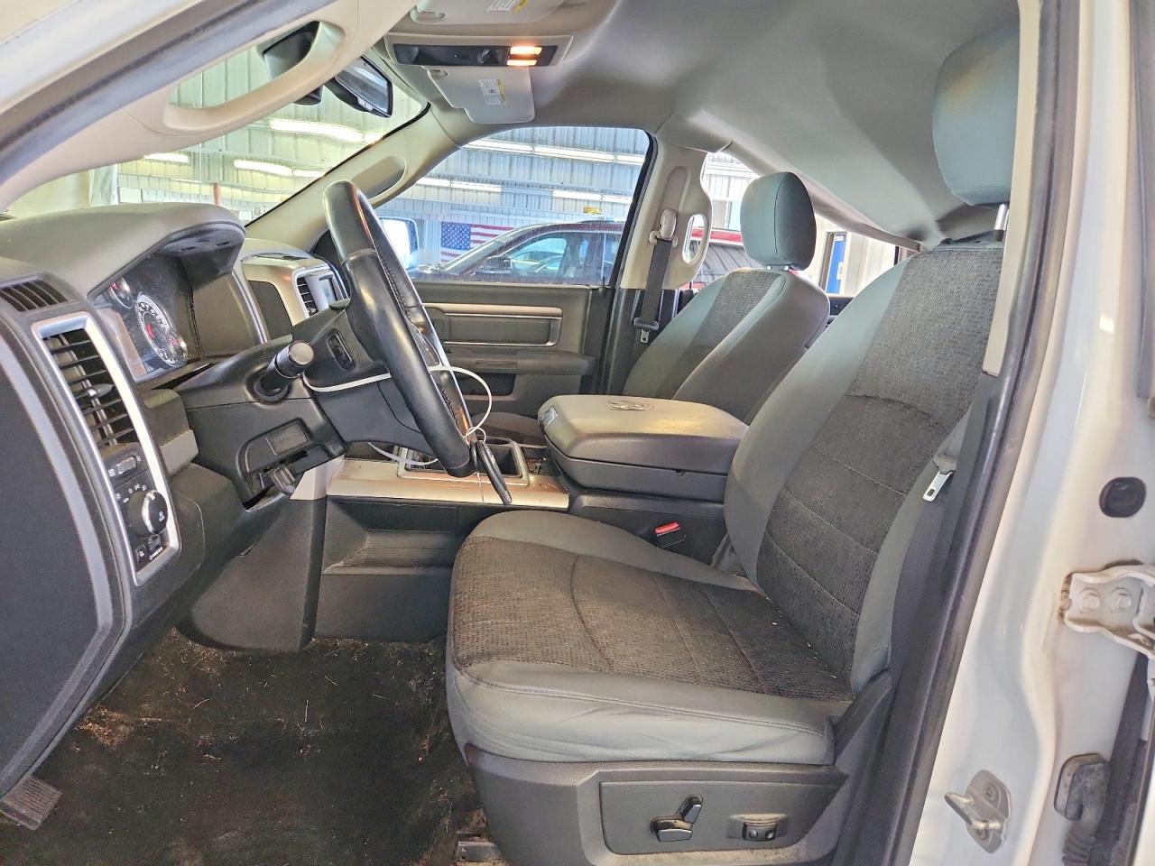 2015 Ram 1500 Slt White vin: 1C6RR7LTXFS516429