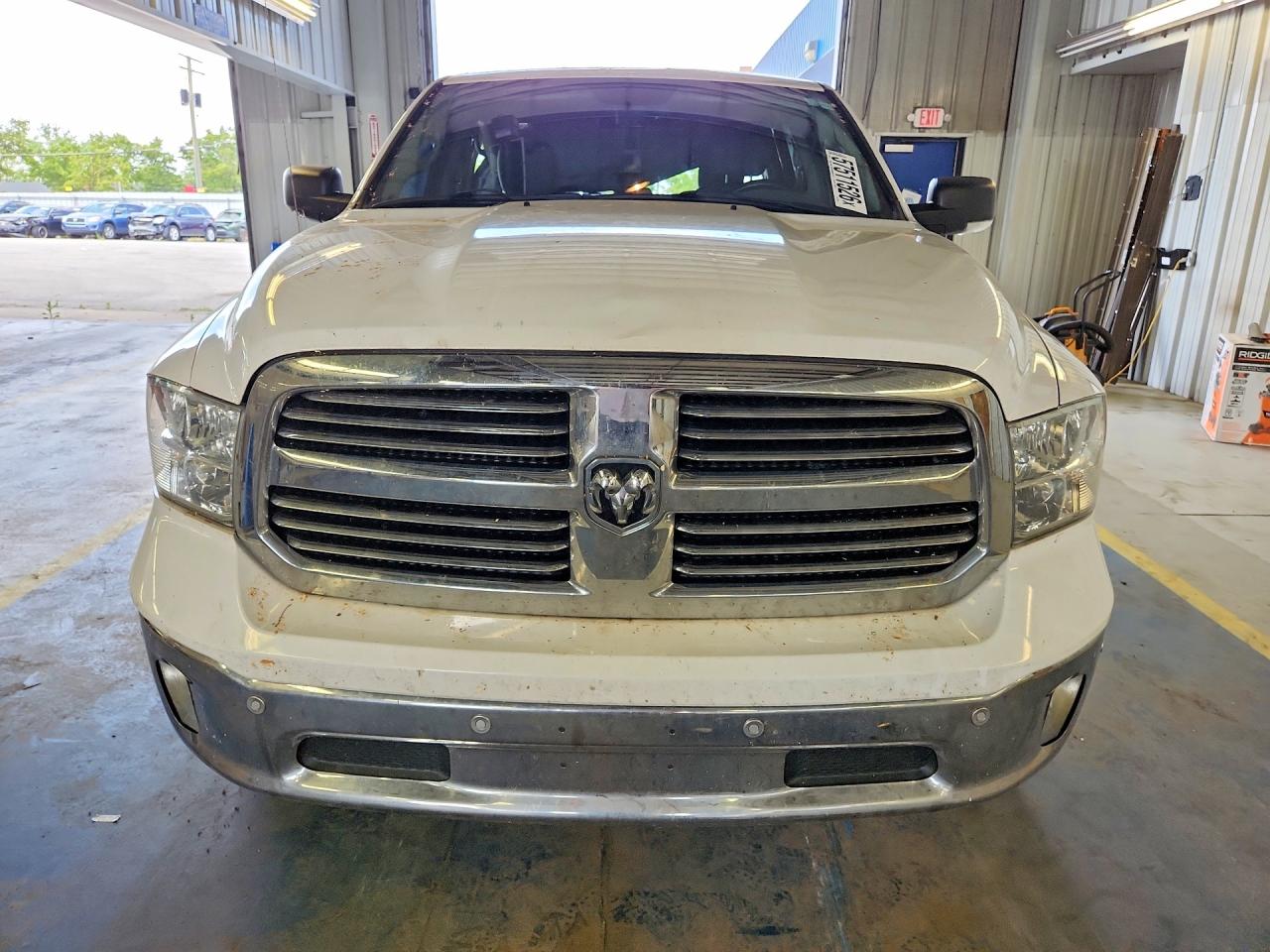 2015 Ram 1500 Slt White vin: 1C6RR7LTXFS516429