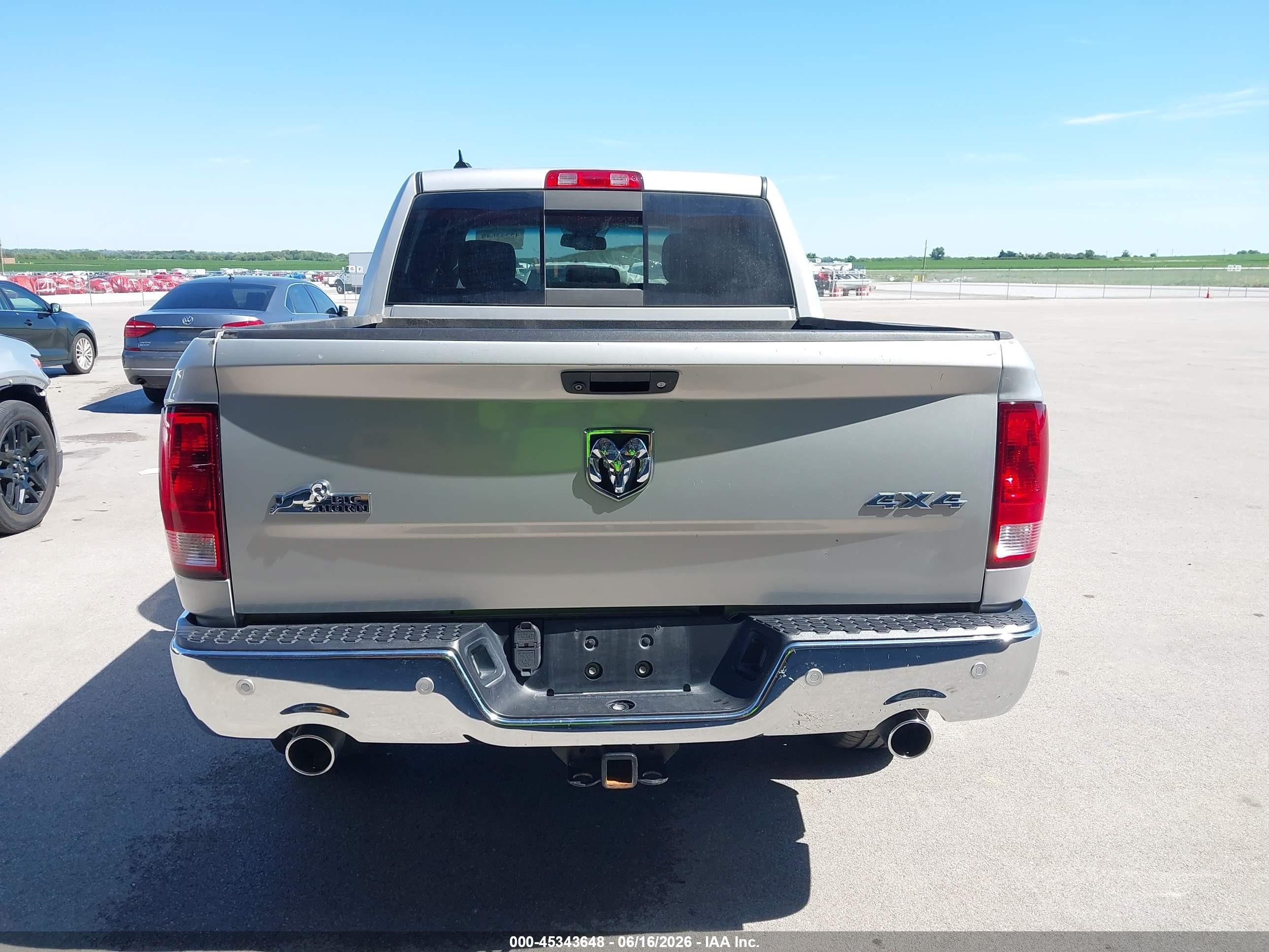 2015 Ram 1500 Big Horn Silver vin: 1C6RR7LTXFS533456