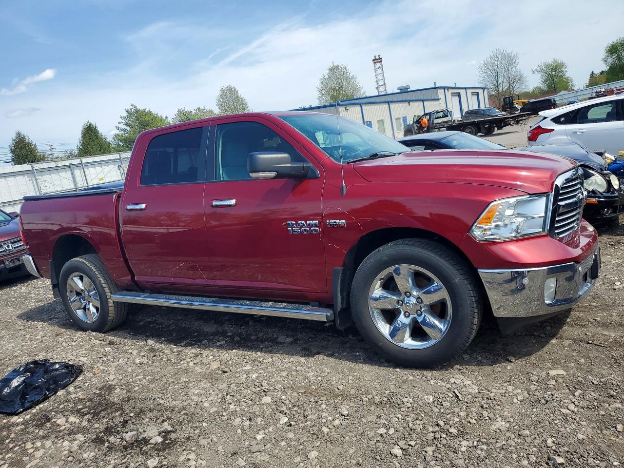 2015 Ram 1500 Slt Red vin: 1C6RR7LTXFS698553