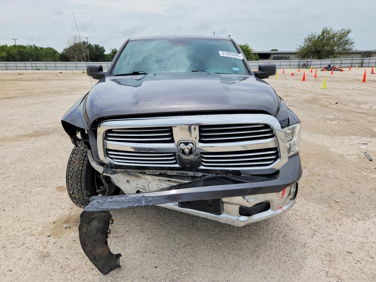 2019 Ram 1500 Classic Slt Серый vin: 1C6RR7LTXKS550445