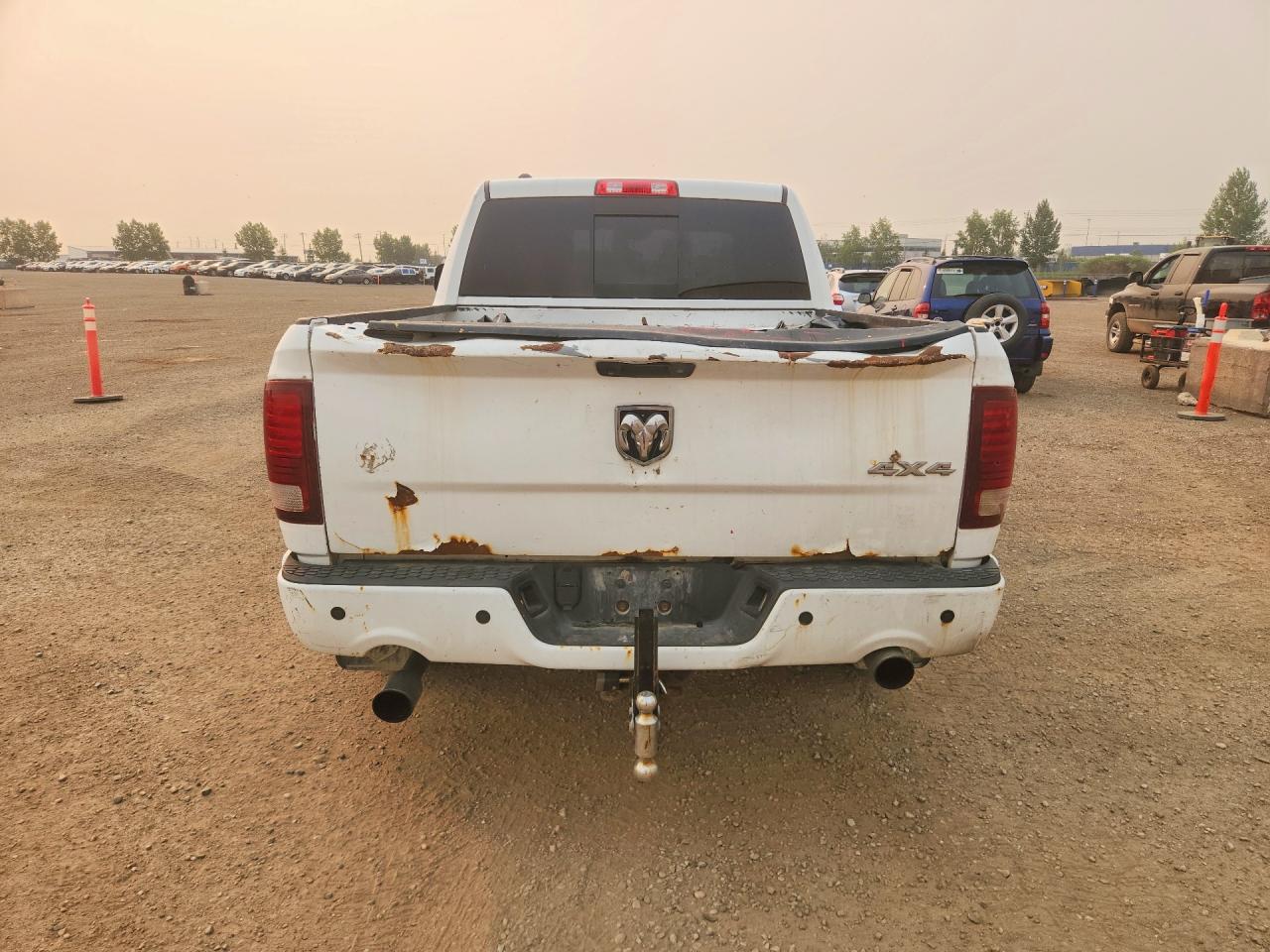 2013 Ram 1500 Sport White vin: 1C6RR7MT0DS623307