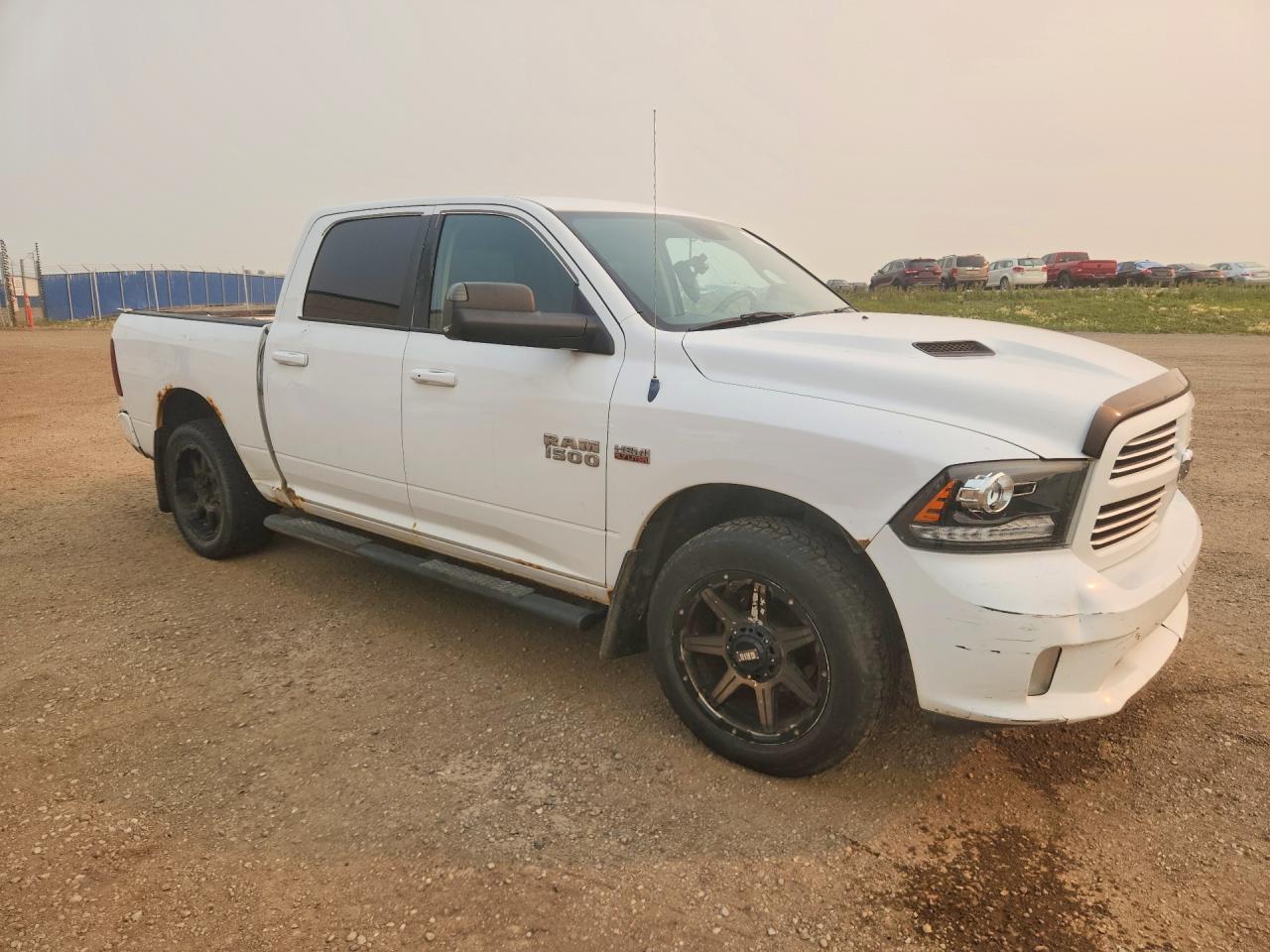 2013 Ram 1500 Sport White vin: 1C6RR7MT0DS623307