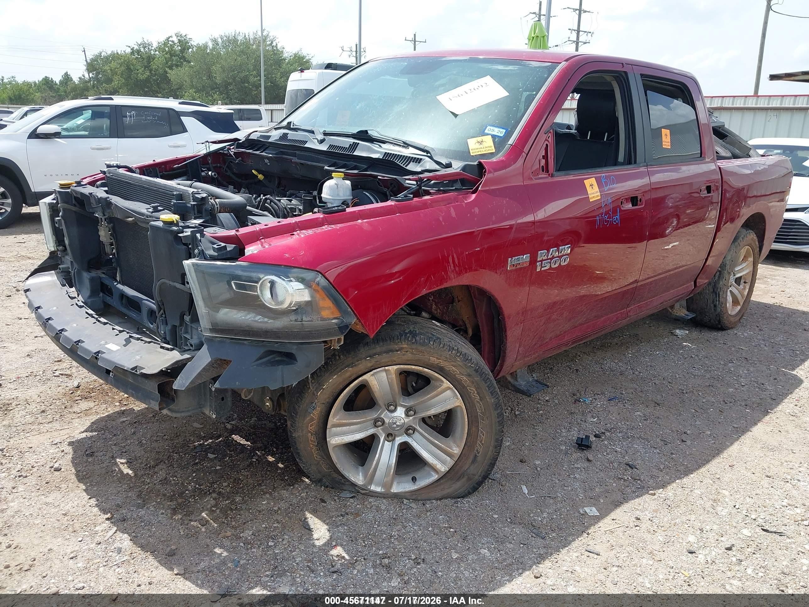 2013 Ram 1500 Sport Red vin: 1C6RR7MT0DS635487