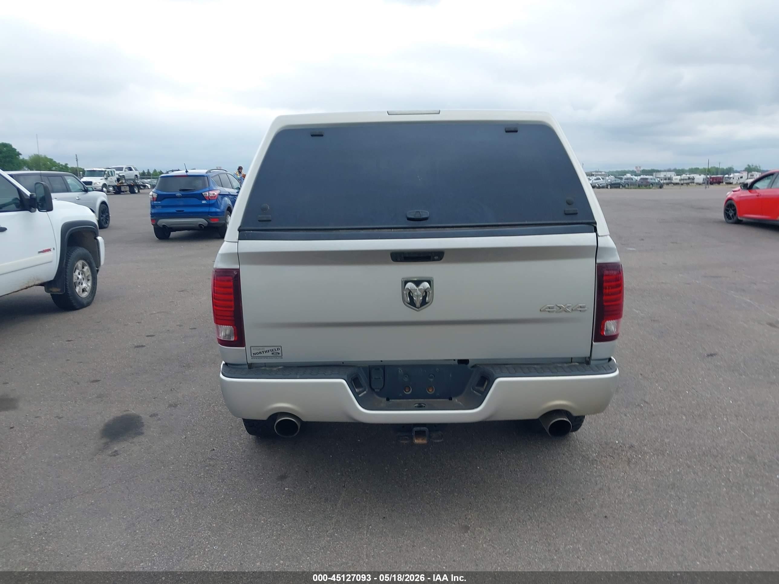 2014 Ram 1500 Sport Silver vin: 1C6RR7MT0ES111015
