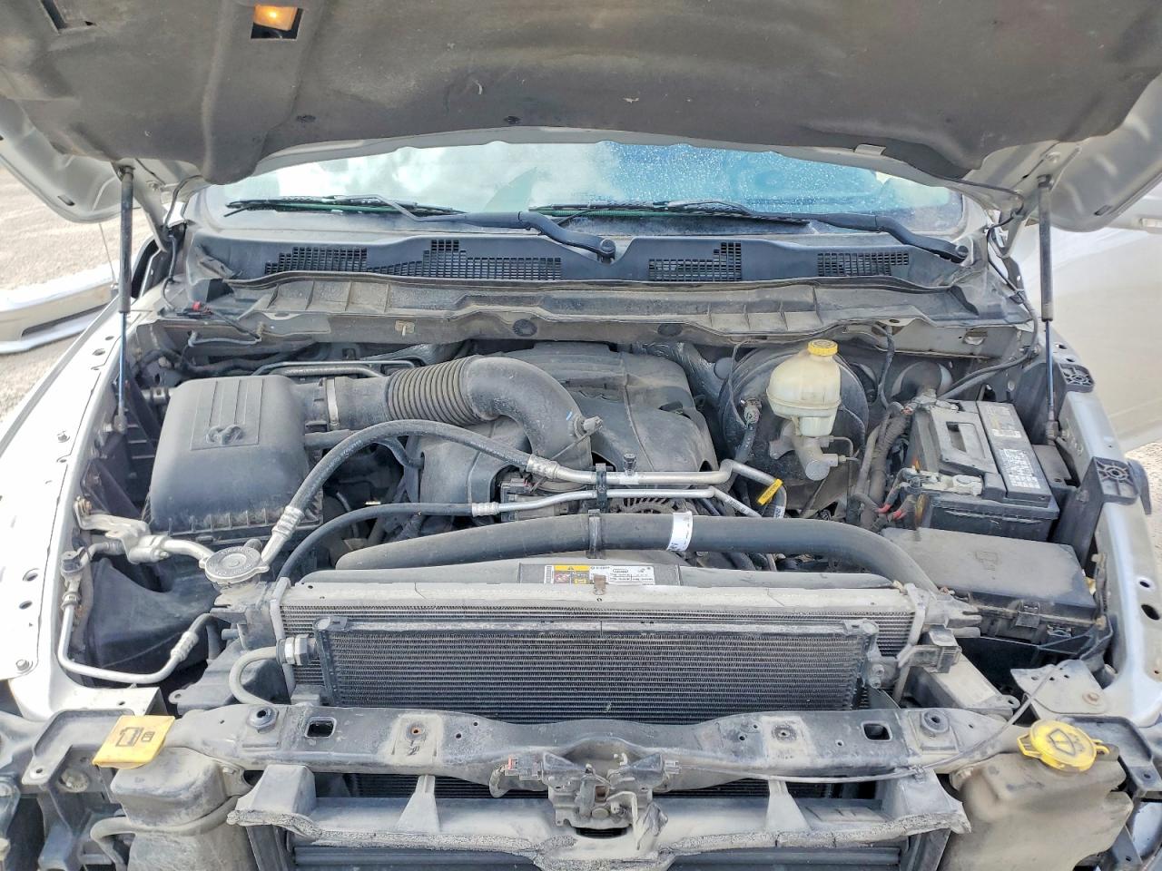 2014 Ram 1500 Sport Silver vin: 1C6RR7MT0ES112147