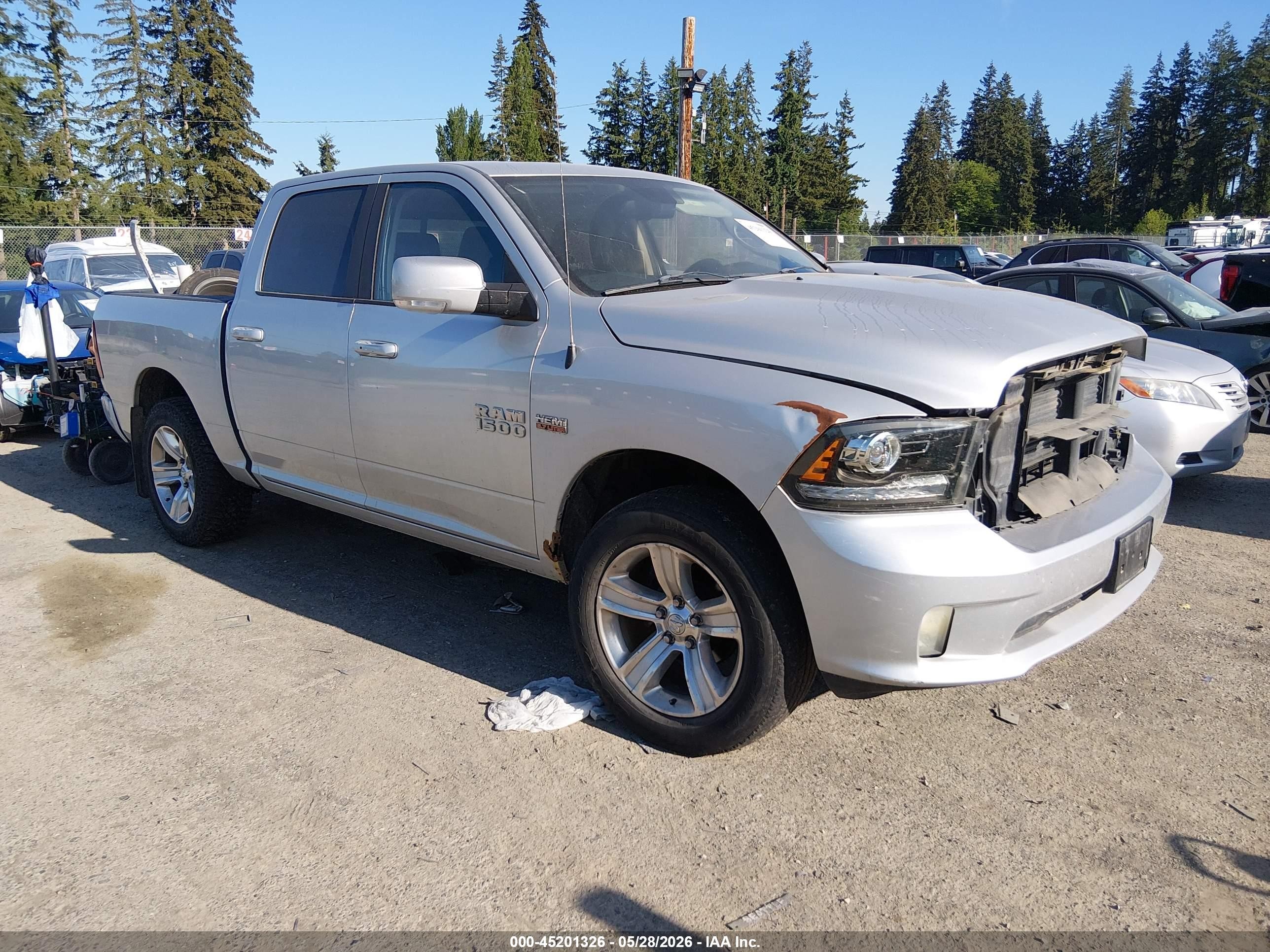 2014 Ram 1500 Sport Silver vin: 1C6RR7MT0ES196132