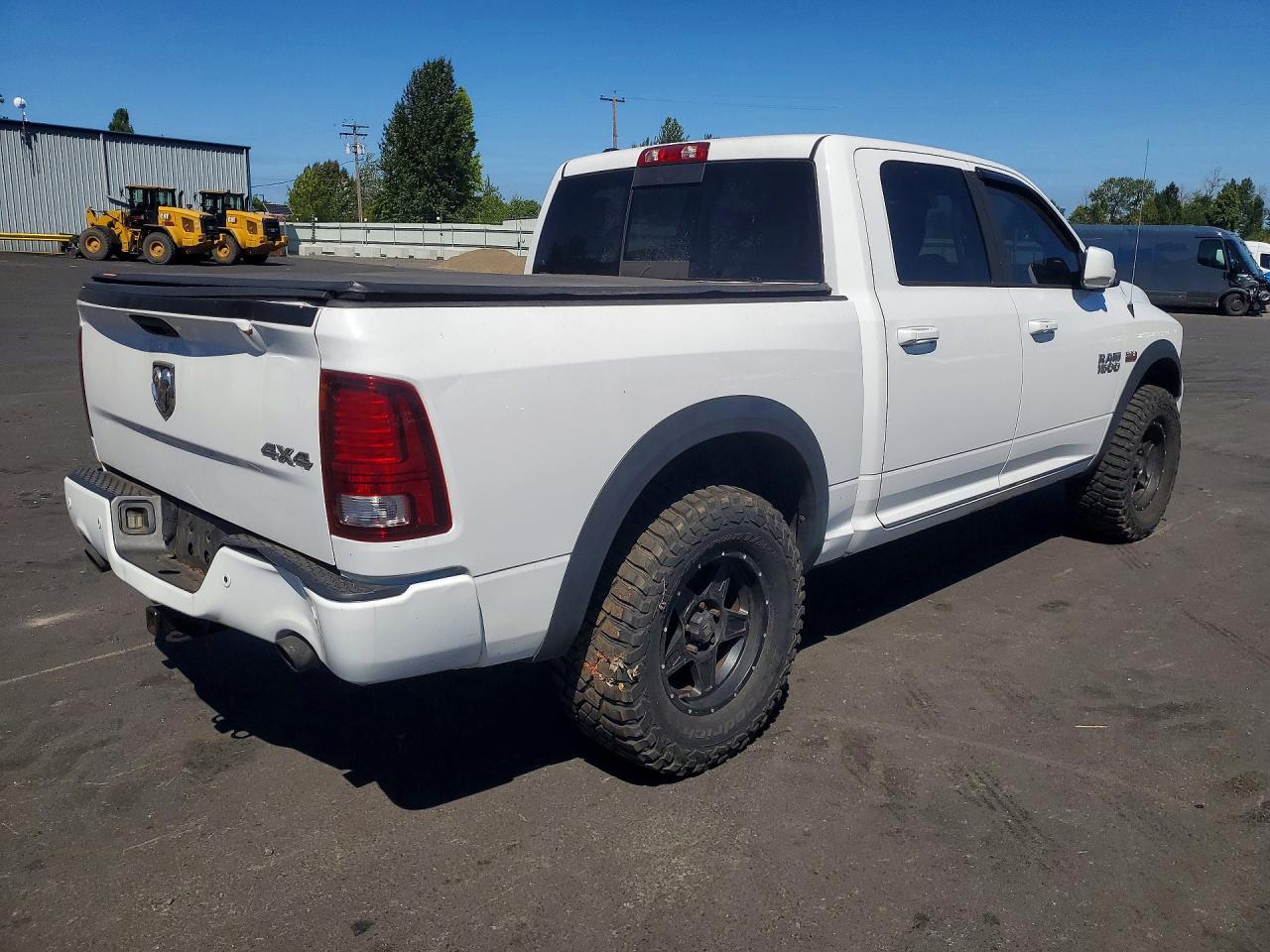 2014 Ram 1500 Sport White vin: 1C6RR7MT0ES223880