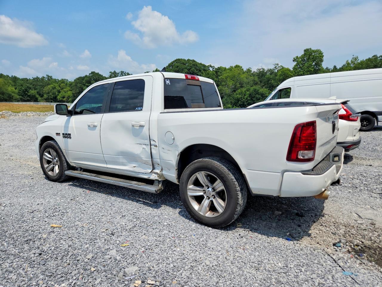 2015 Ram 1500 Sport White vin: 1C6RR7MT0FS599173