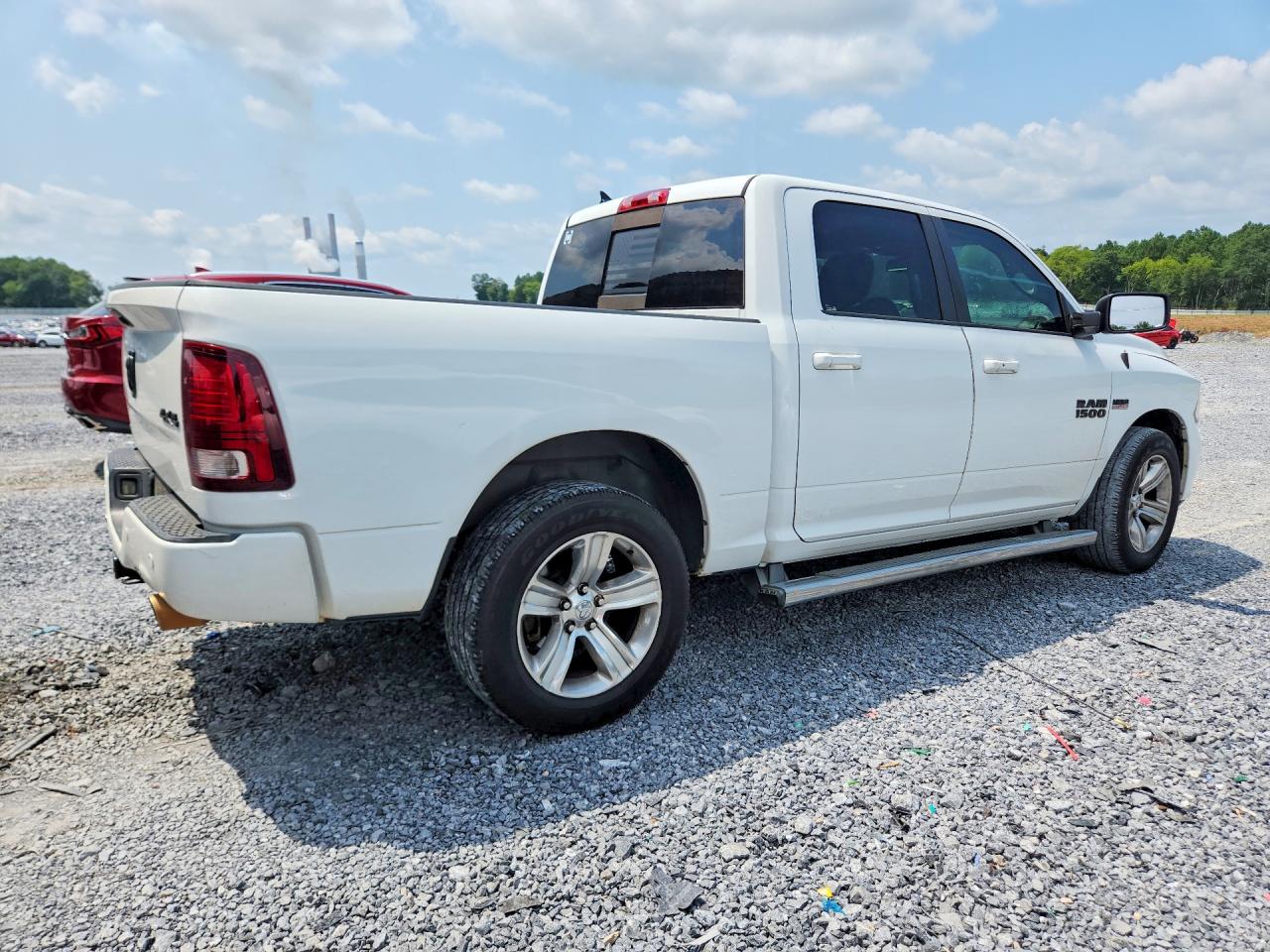 2015 Ram 1500 Sport White vin: 1C6RR7MT0FS599173