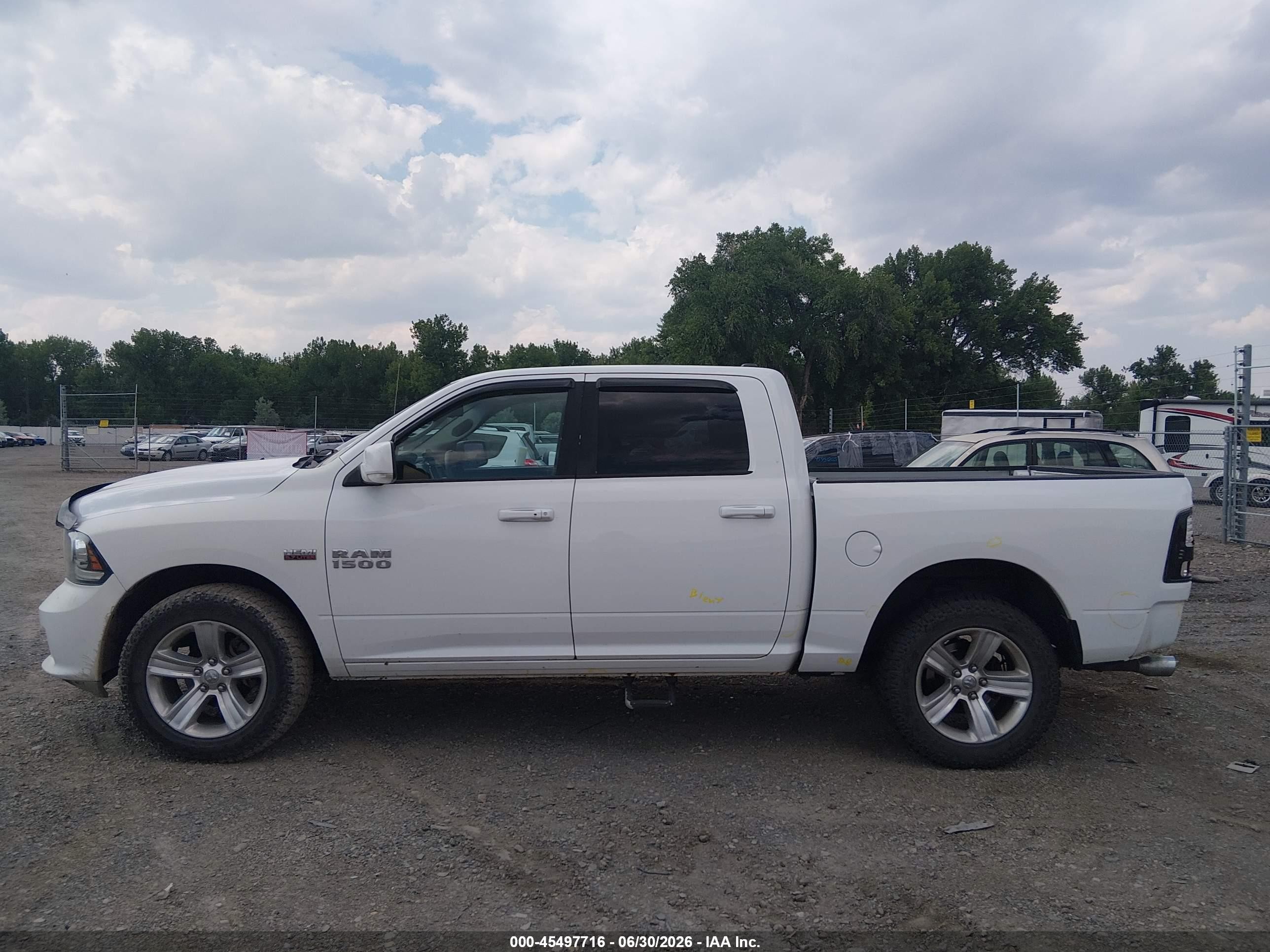 2013 Ram 1500 Sport Yellow vin: 1C6RR7MT1DS708902