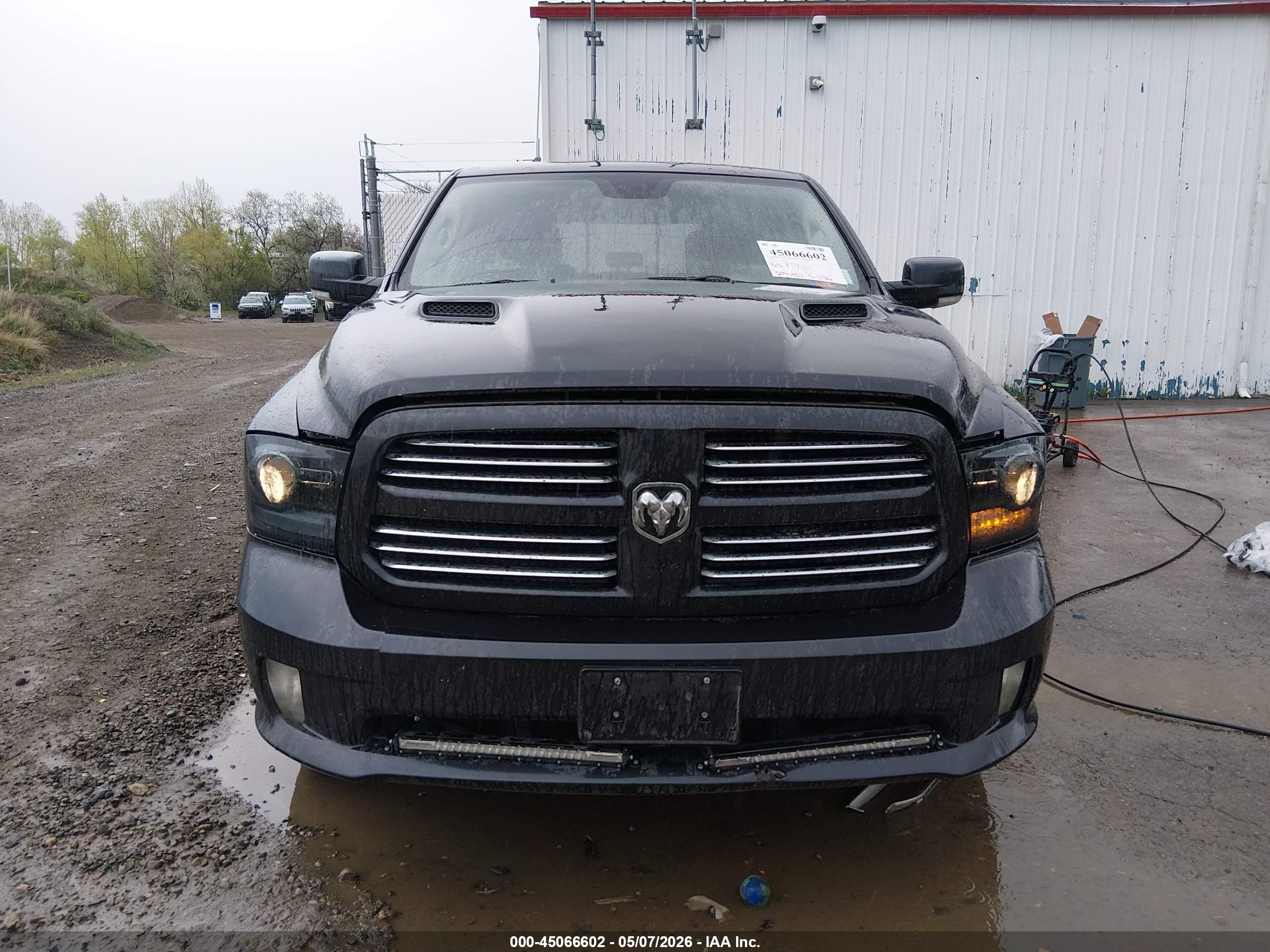 2015 Ram 1500 Sport Серый vin: 1C6RR7MT1FS518925