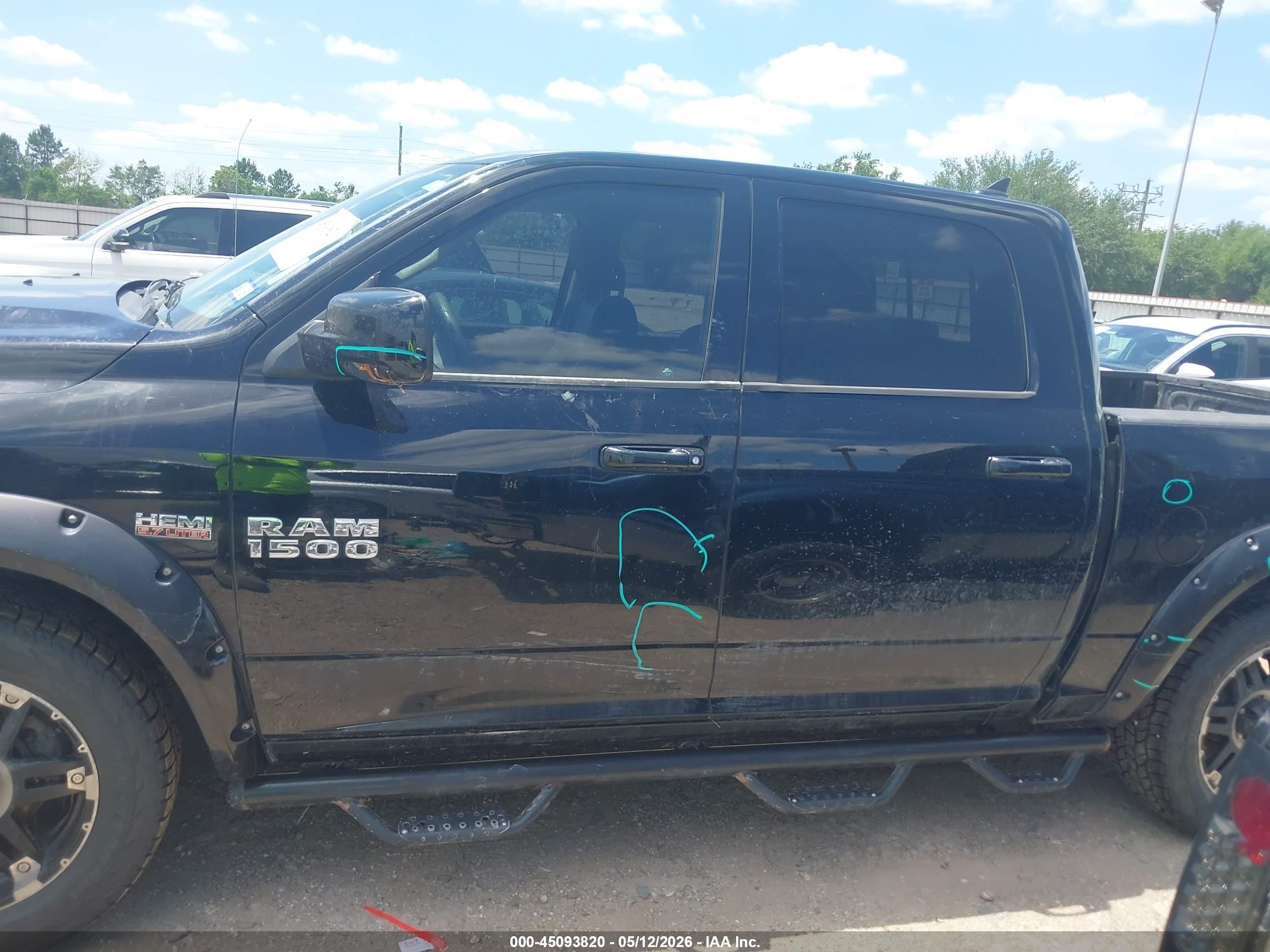 2013 Ram 1500 Sport Черный vin: 1C6RR7MT2DS561554