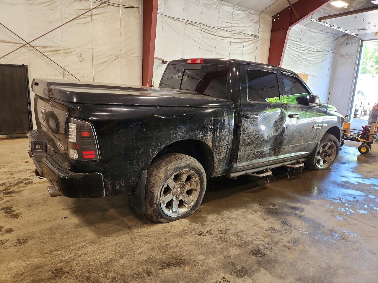 2014 Ram 1500 Black vin: 1C6RR7MT2ES130651