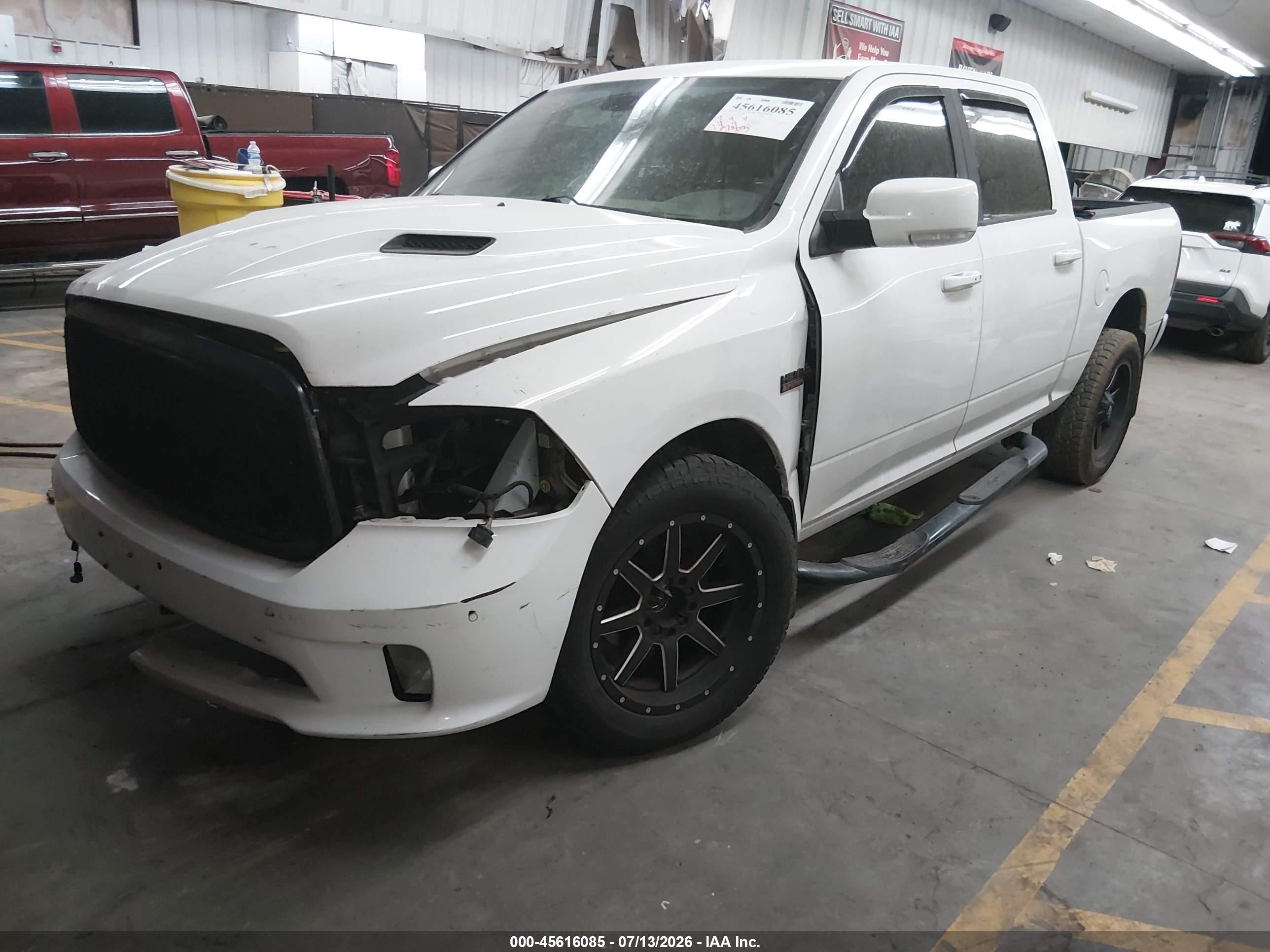 2014 Ram 1500 Sport White vin: 1C6RR7MT3ES333581