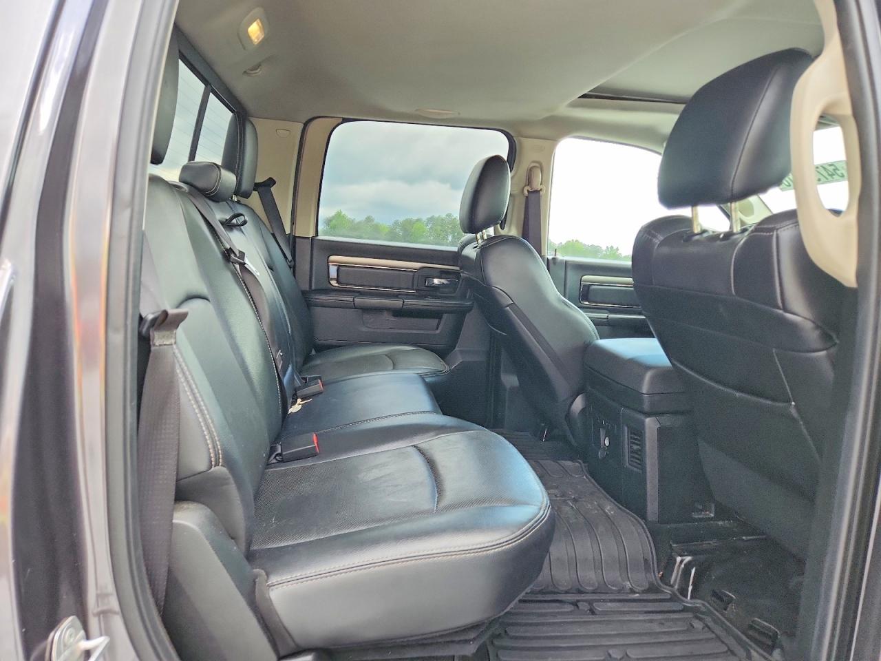 2017 Ram 1500 Sport Gray vin: 1C6RR7MT3HS614753