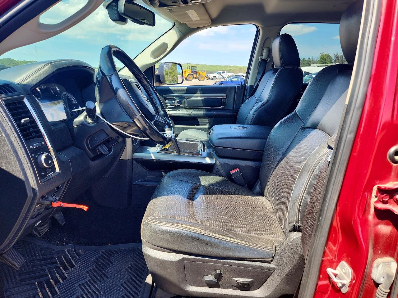2013 Ram 1500 Sport Red vin: 1C6RR7MT4DS697930