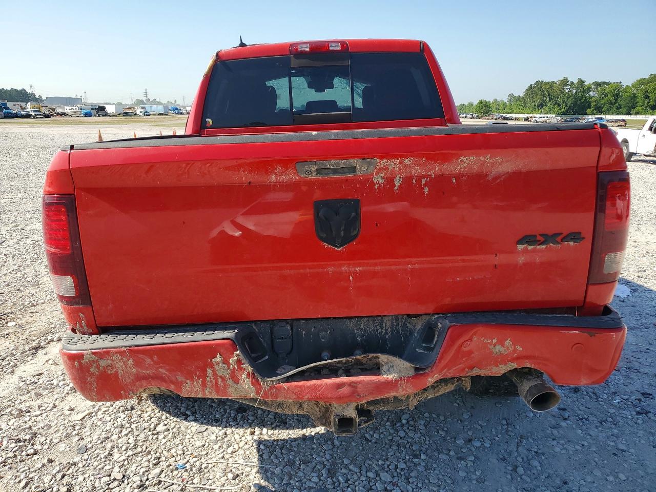 2016 Ram 1500 Sport Red vin: 1C6RR7MT4GS215185