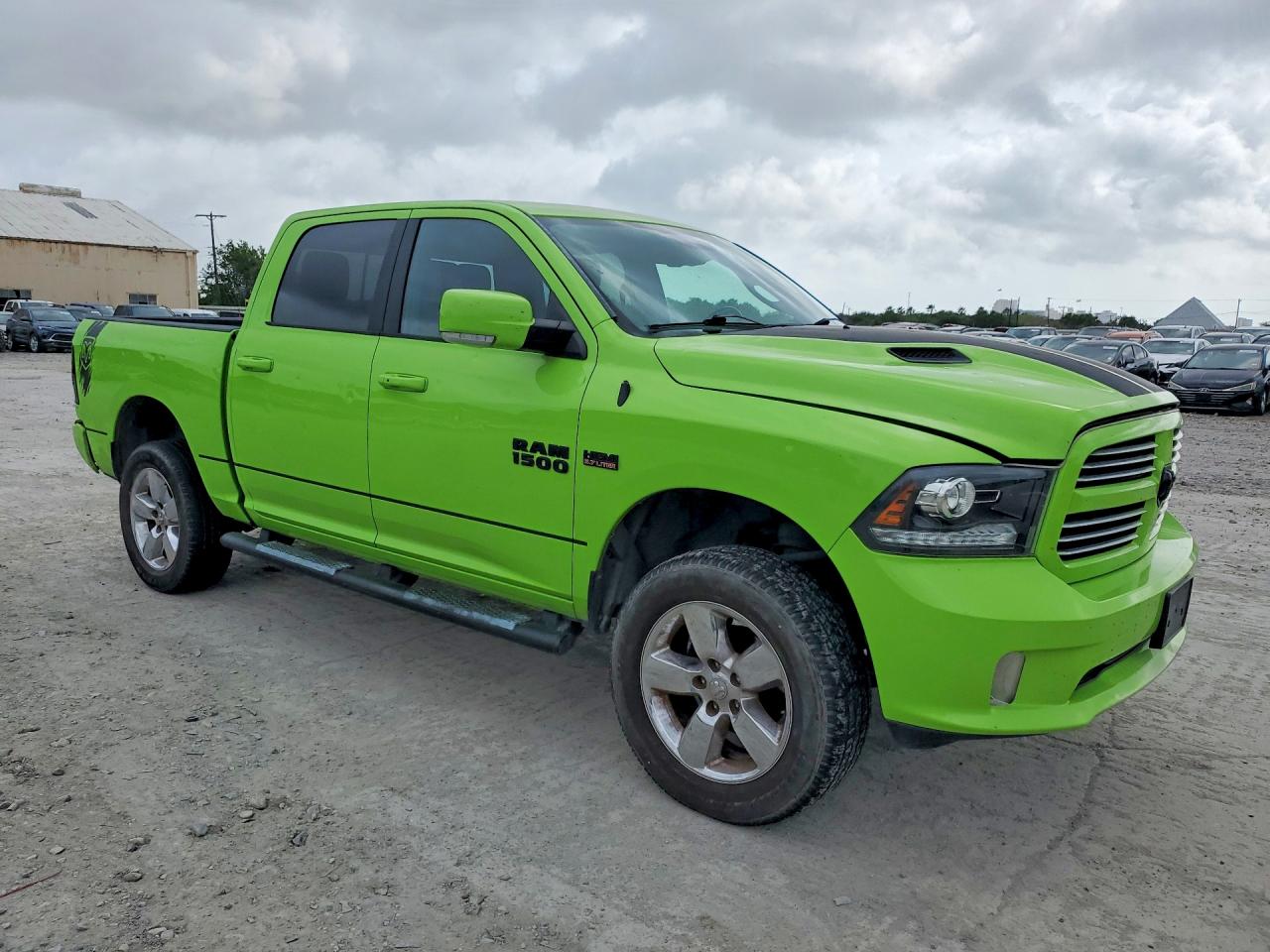 2017 Ram 1500 Sport Green vin: 1C6RR7MT5HS810371