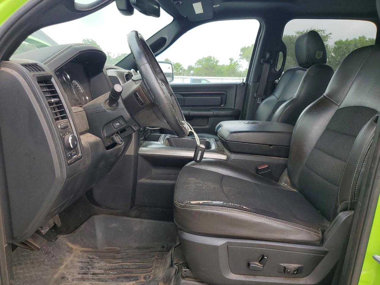 2017 Ram 1500 Sport Green vin: 1C6RR7MT5HS810371