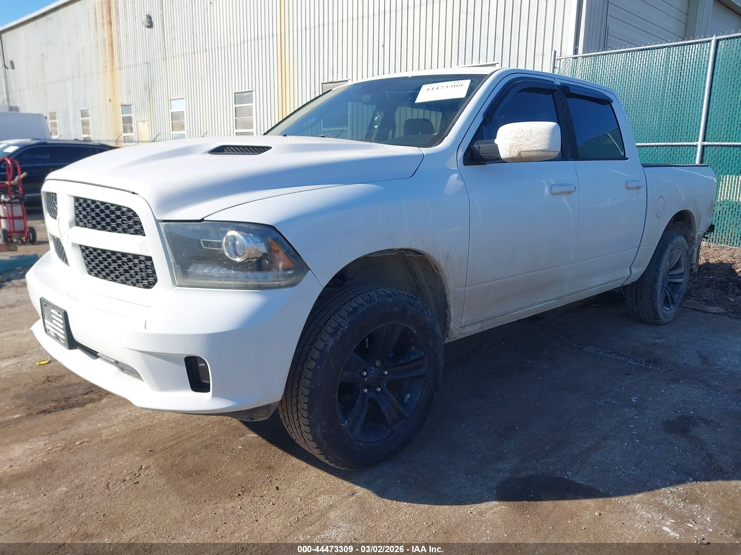 2014 Ram 1500 Sport White vin: 1C6RR7MT6ES112055