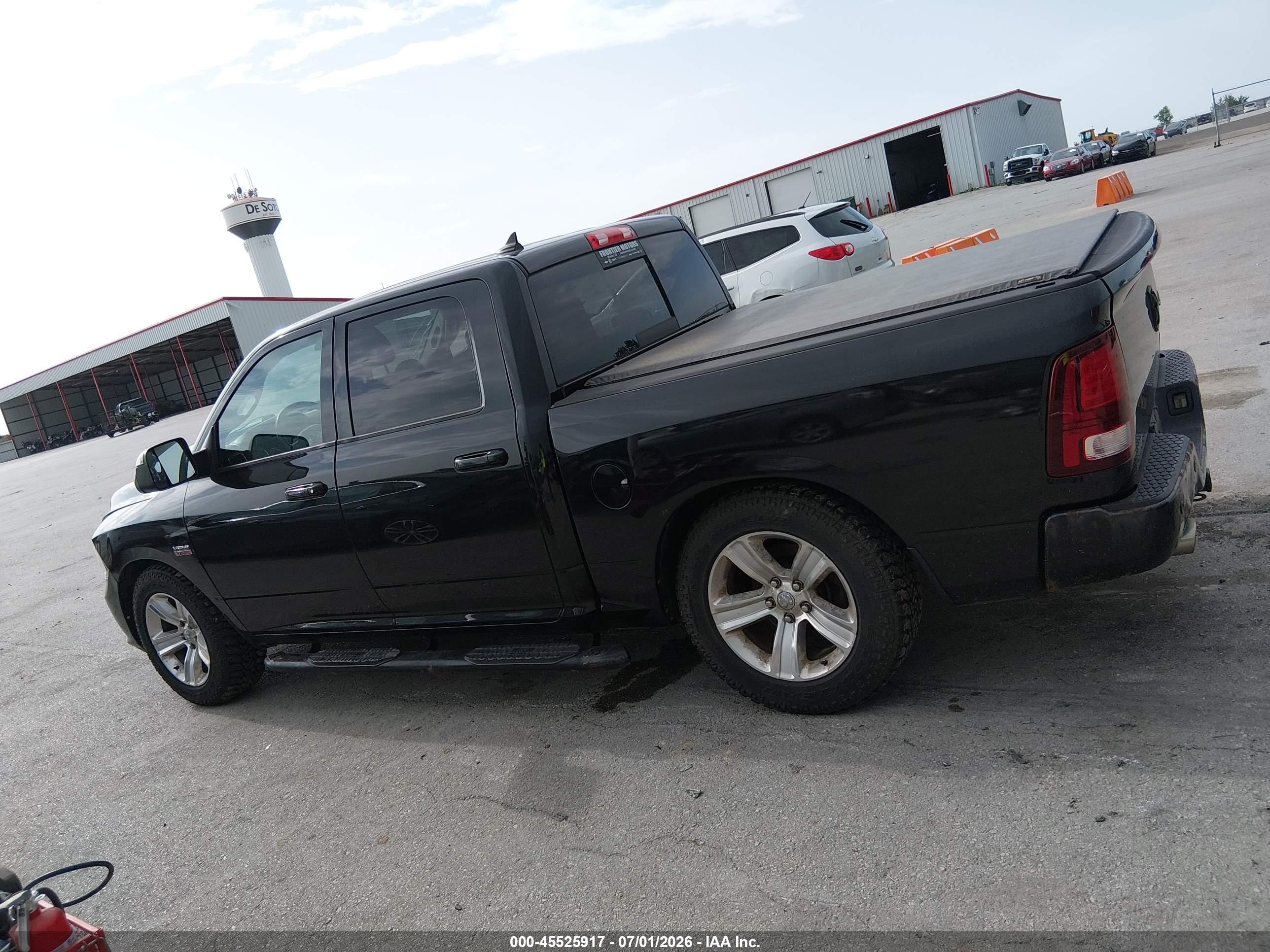 2015 Ram 1500 Sport Black vin: 1C6RR7MT6FS633746