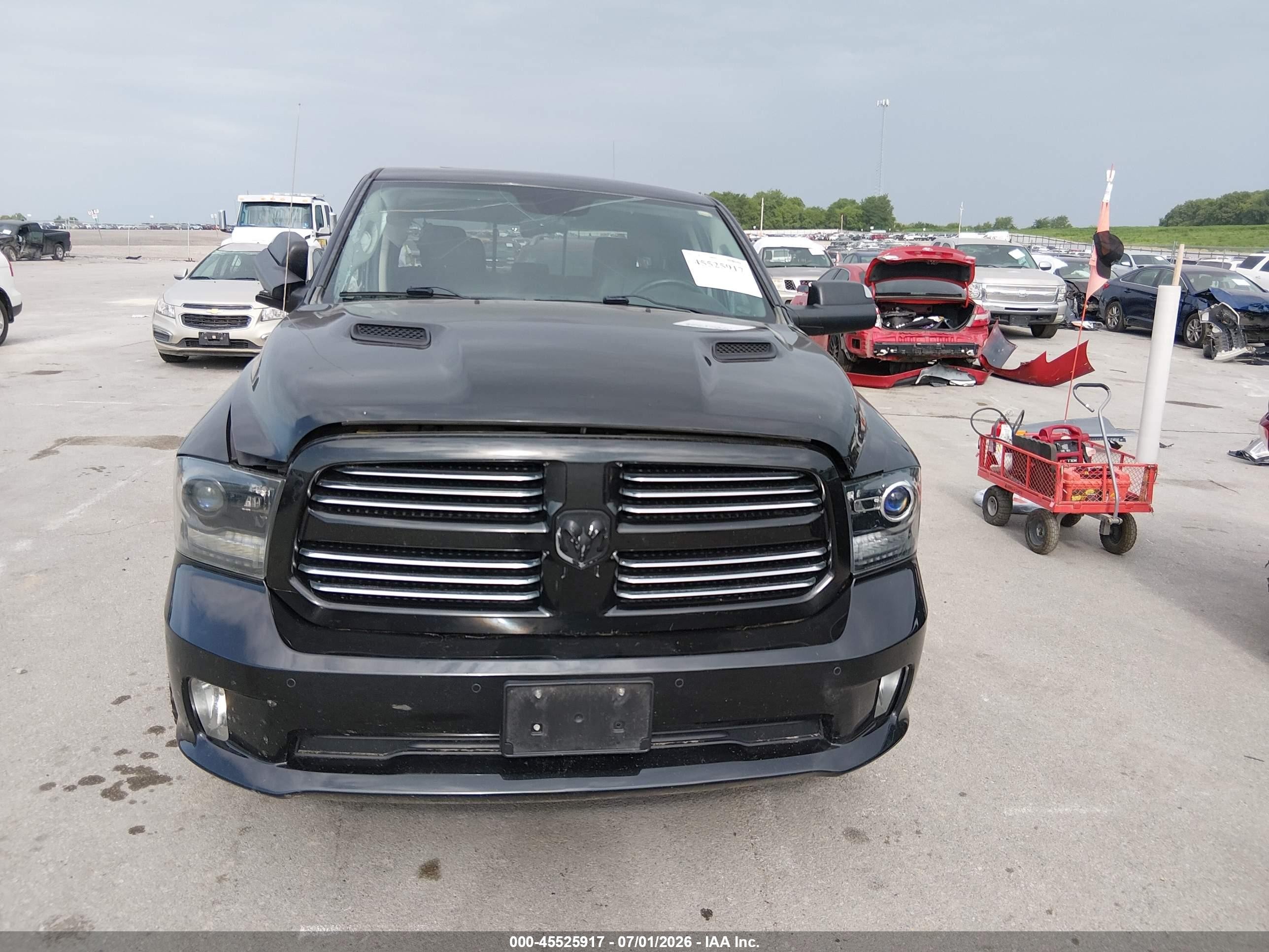 2015 Ram 1500 Sport Black vin: 1C6RR7MT6FS633746