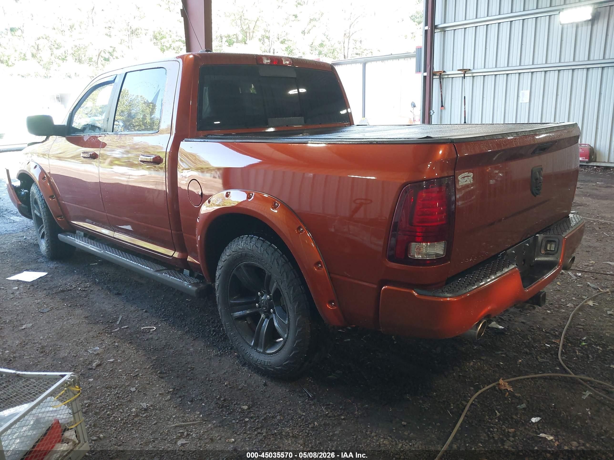2013 Ram 1500 Sport Orange vin: 1C6RR7MT7DS652948