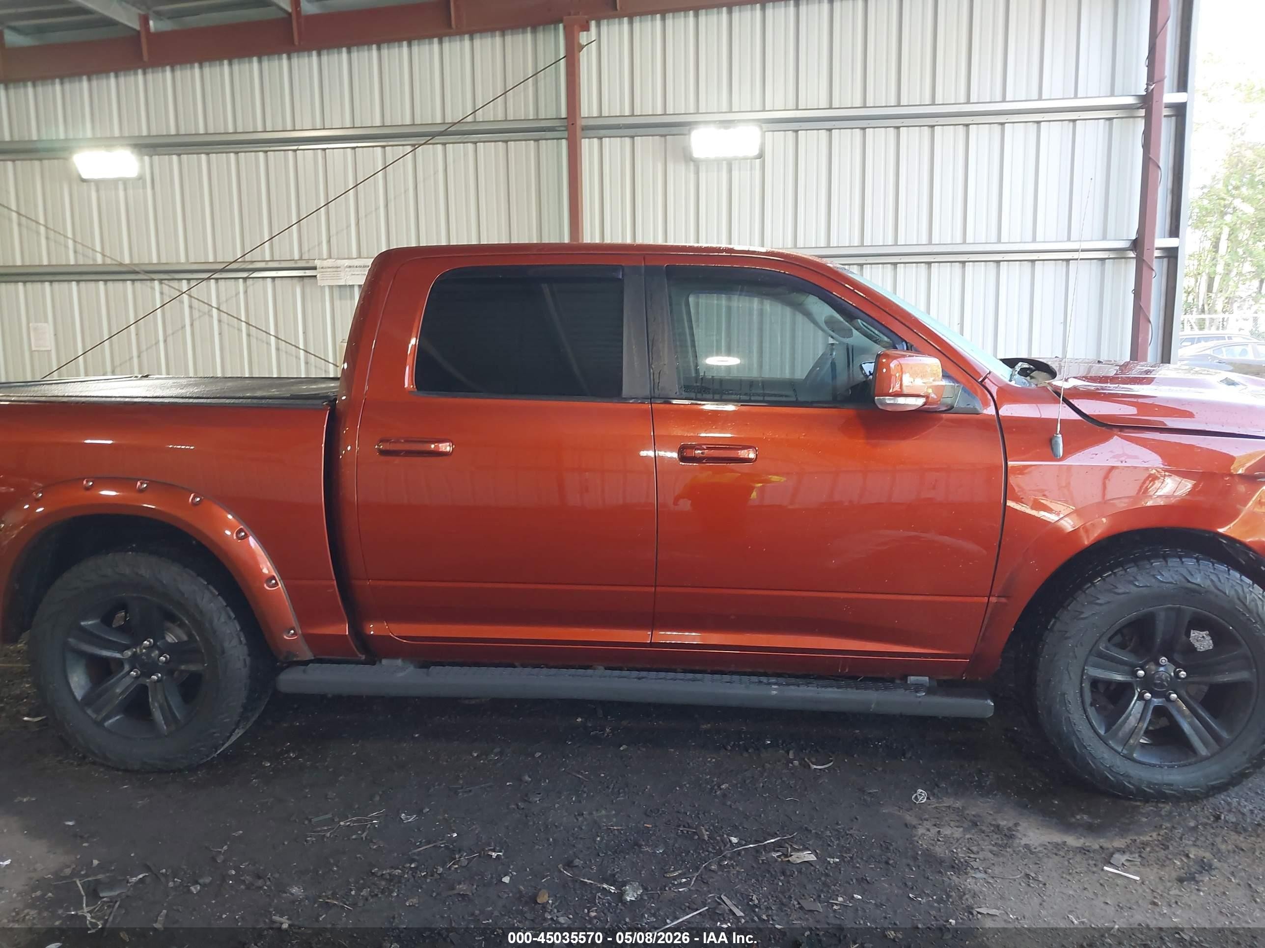 2013 Ram 1500 Sport Orange vin: 1C6RR7MT7DS652948