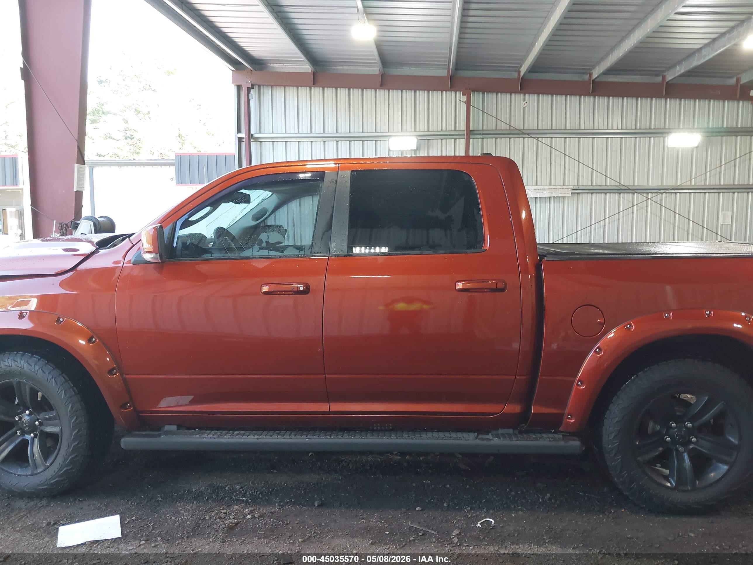 2013 Ram 1500 Sport Orange vin: 1C6RR7MT7DS652948