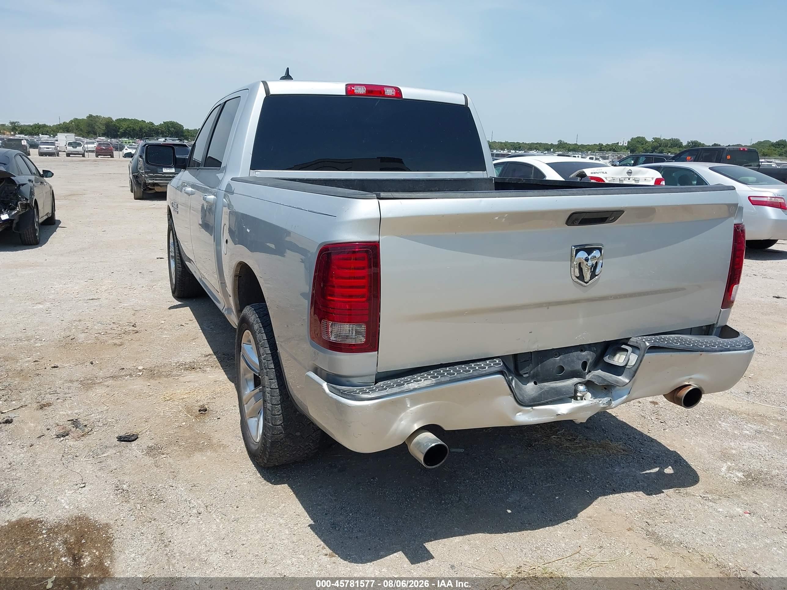 2014 Ram 1500 Sport Silver vin: 1C6RR7MT7ES110931