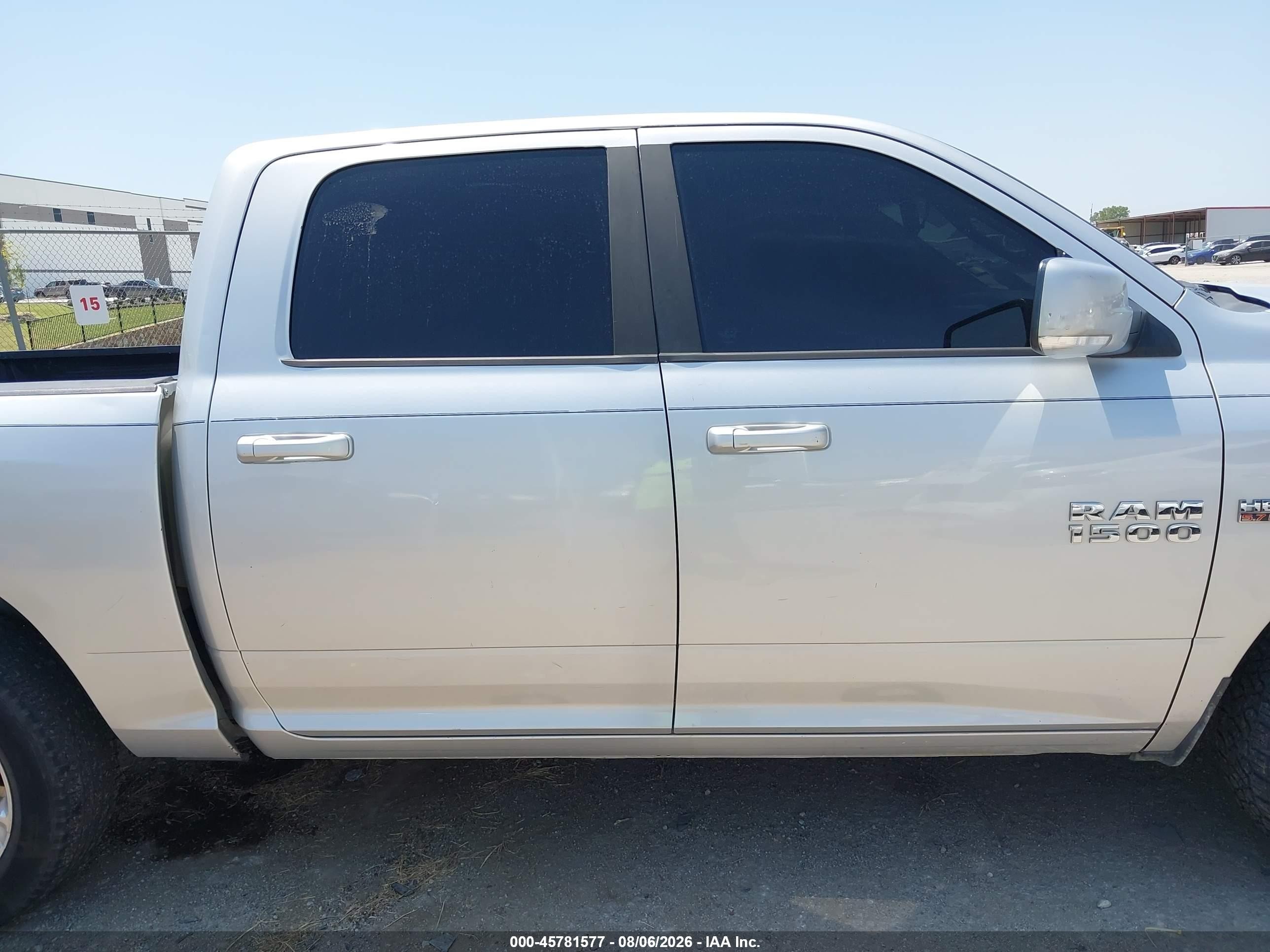 2014 Ram 1500 Sport Silver vin: 1C6RR7MT7ES110931