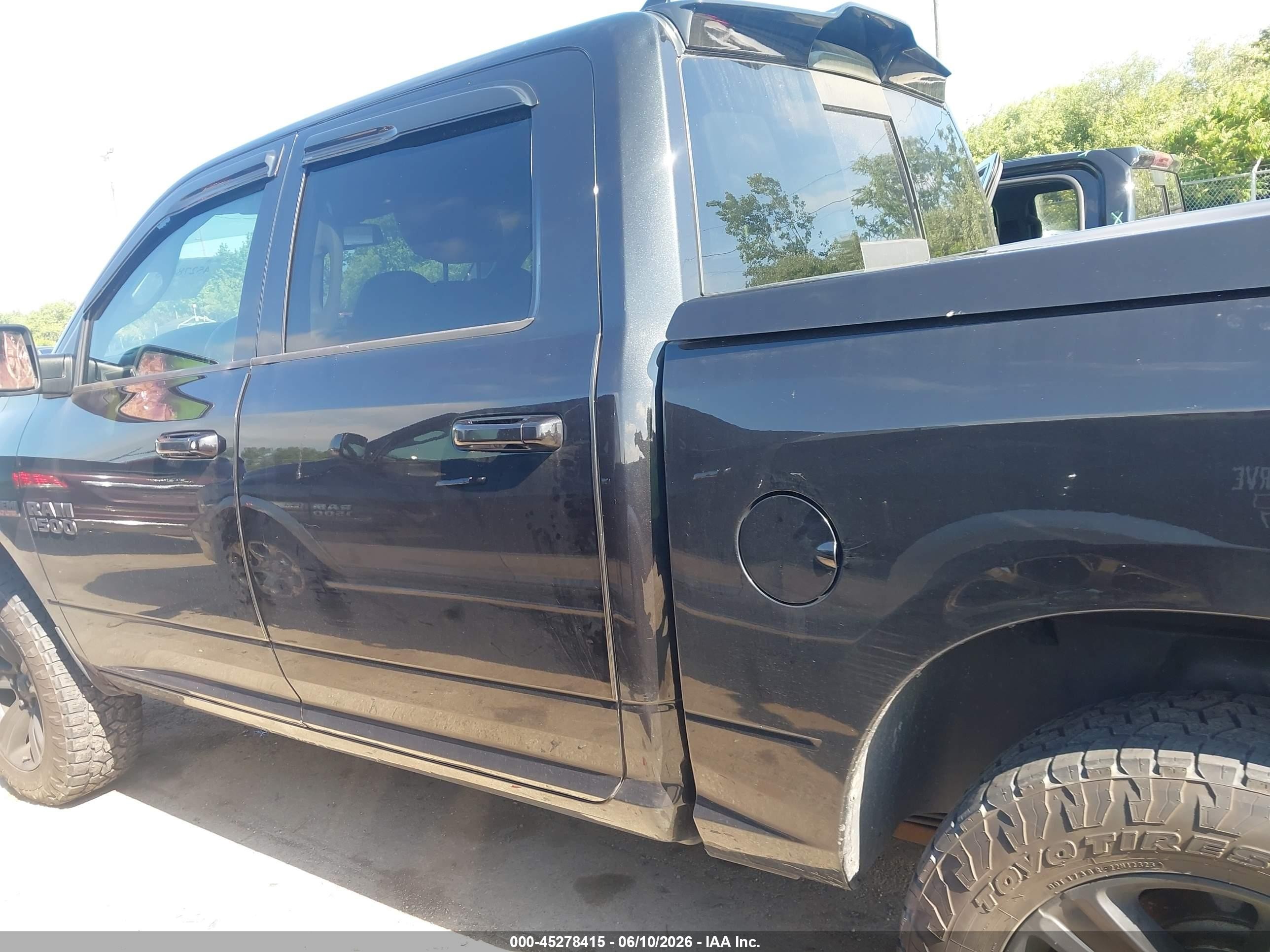 2016 Ram 1500 Sport Black vin: 1C6RR7MT7GS351696