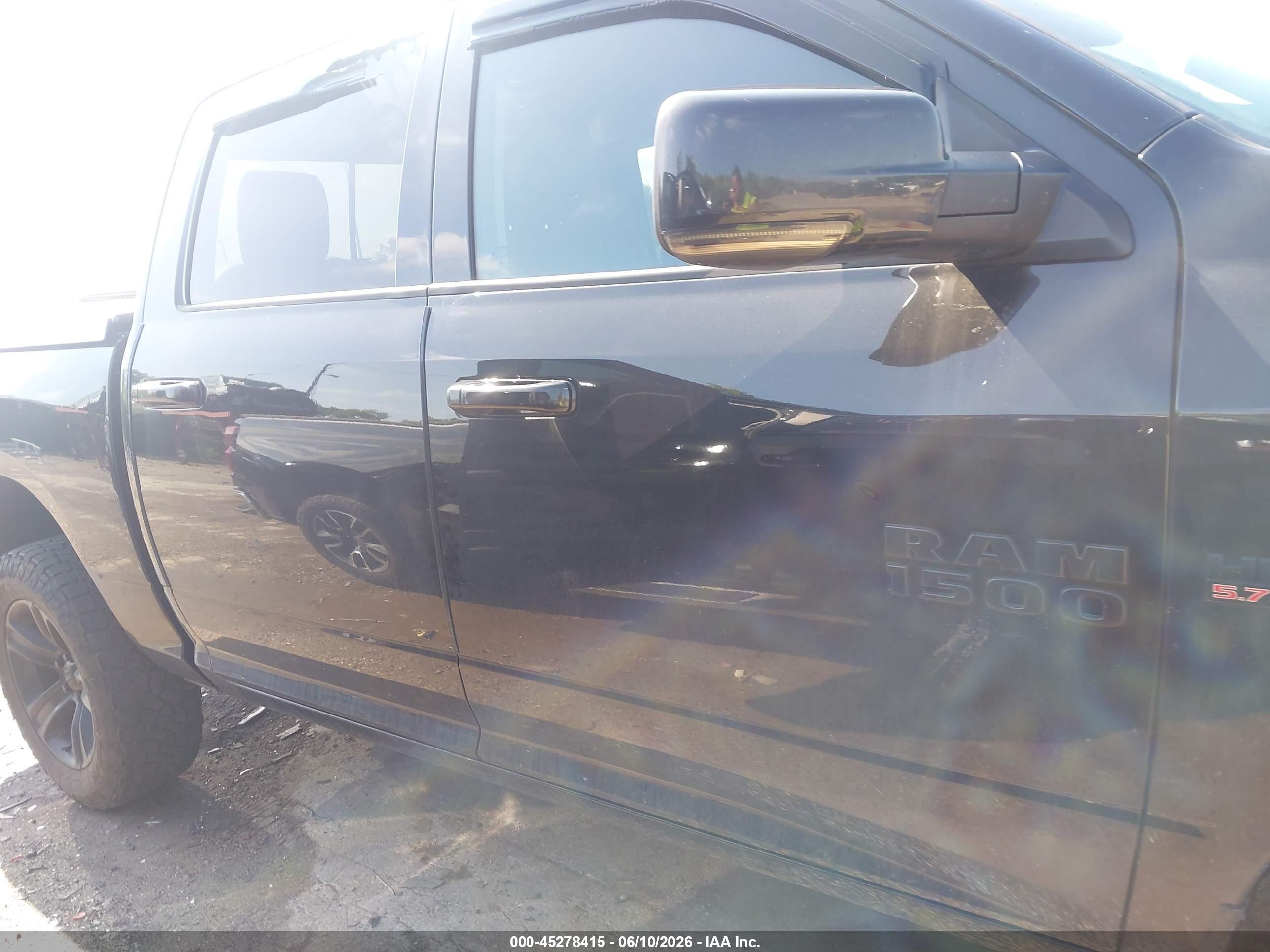 2016 Ram 1500 Sport Black vin: 1C6RR7MT7GS351696