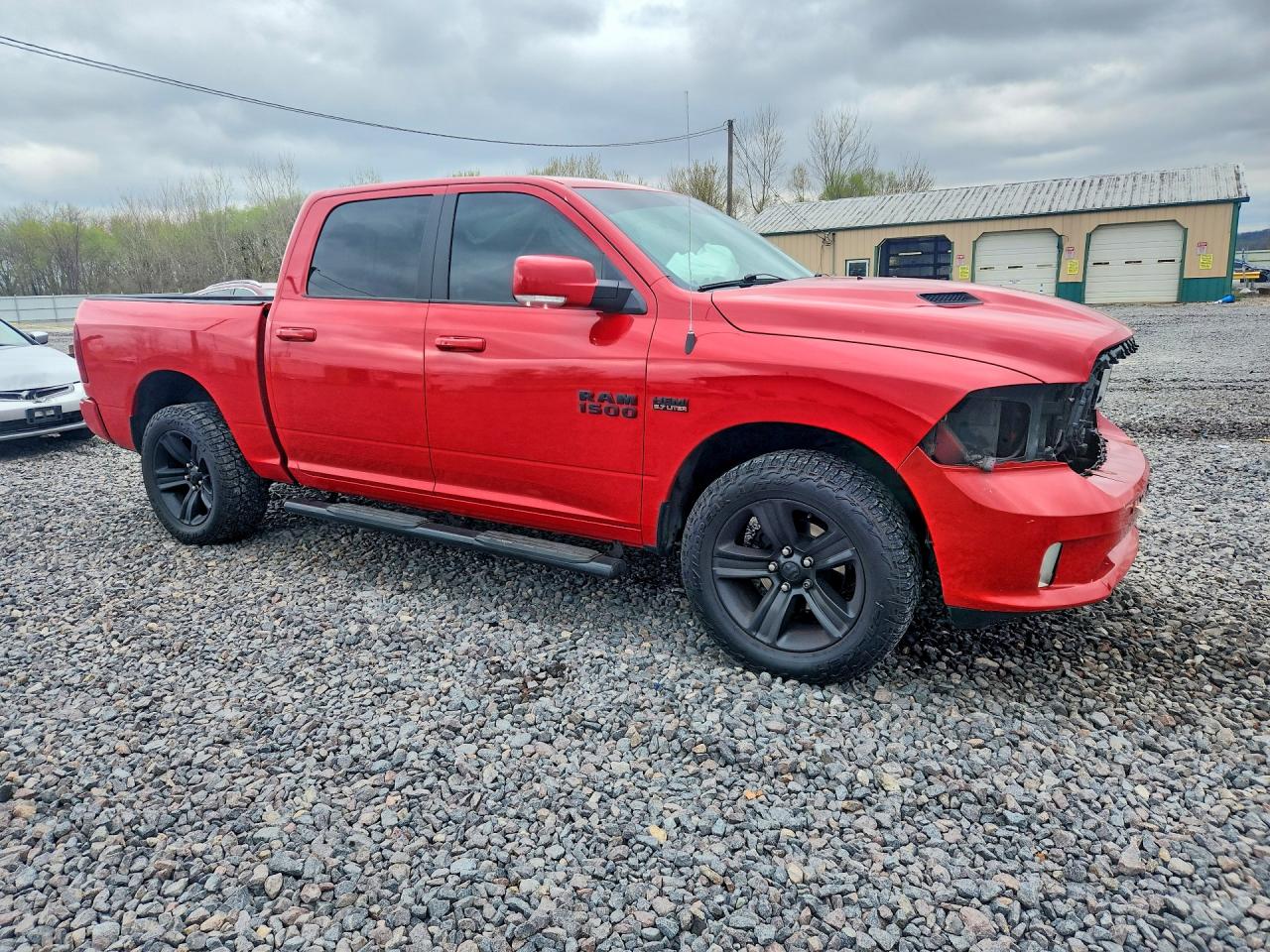 2018 Ram 1500 Sport Red vin: 1C6RR7MT7JS337367