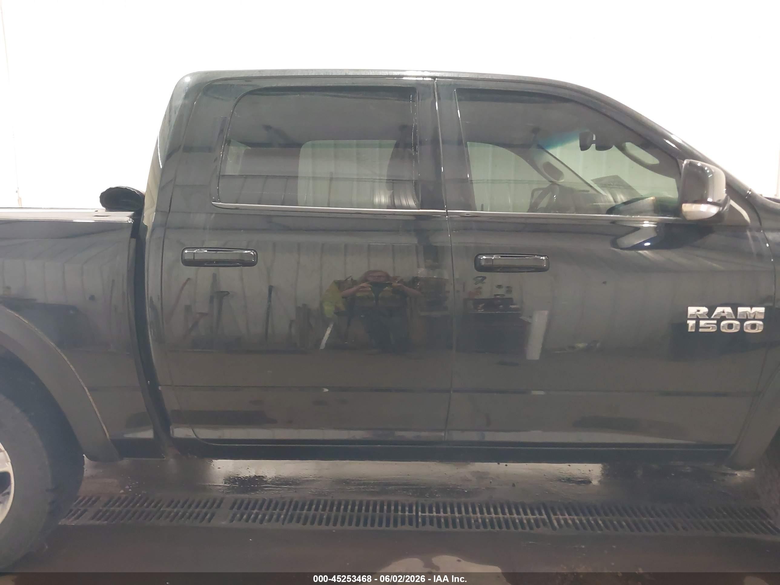 2013 Ram 1500 Sport Black vin: 1C6RR7MT8DS514092