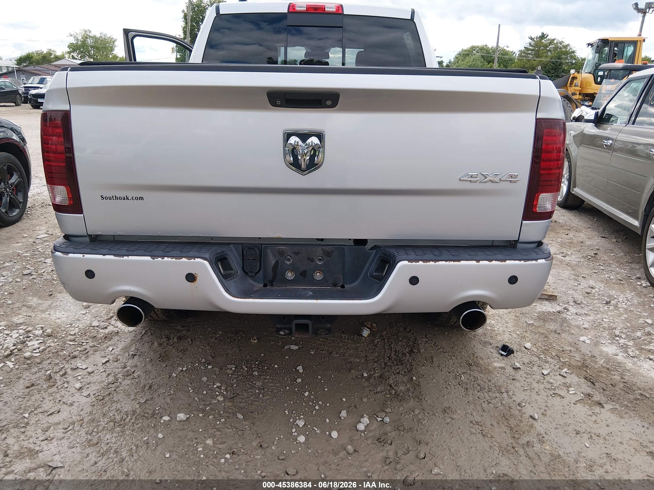 2013 Ram 1500 Sport Silver vin: 1C6RR7MT8DS536819