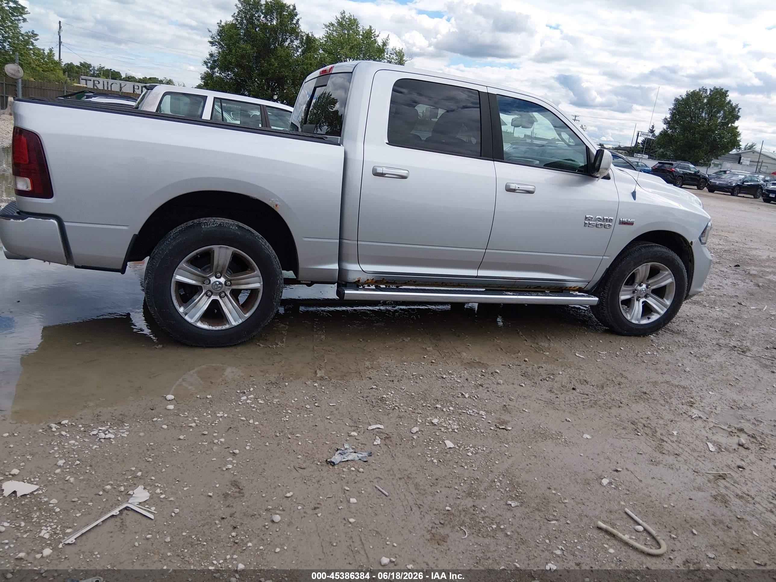 2013 Ram 1500 Sport Silver vin: 1C6RR7MT8DS536819