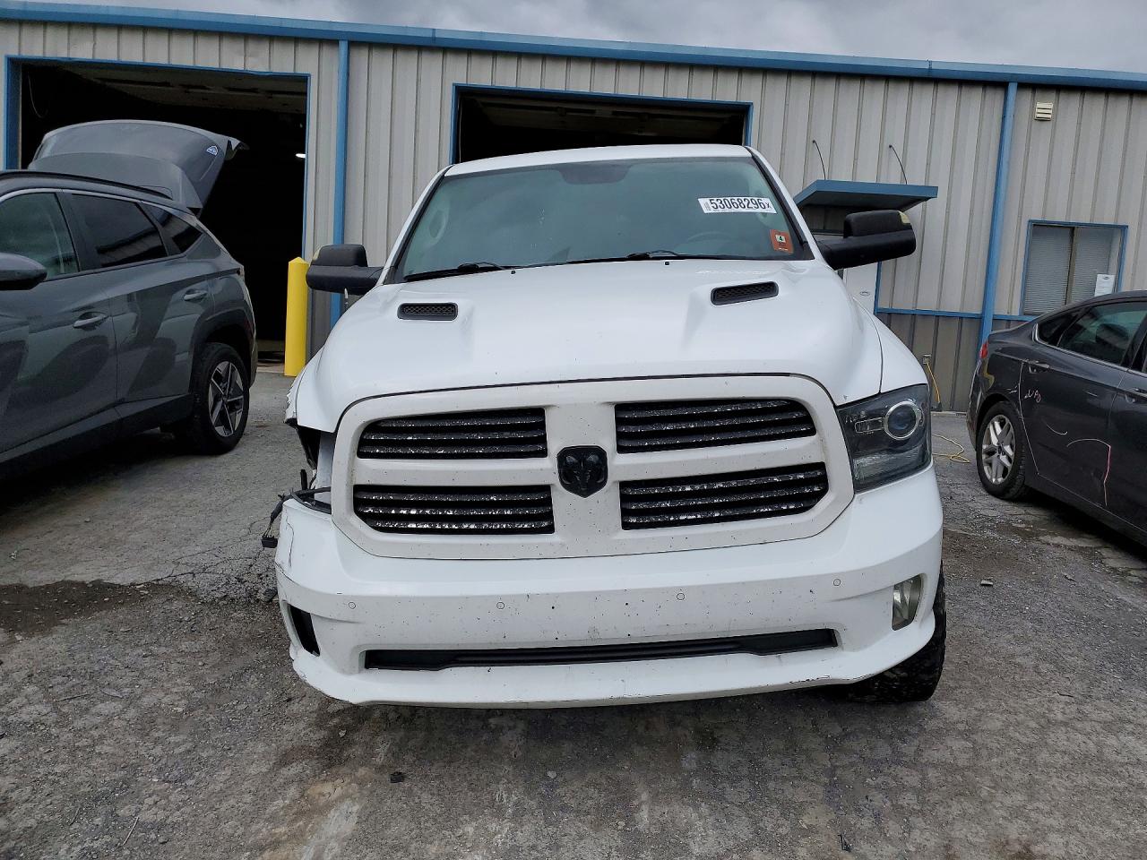 2014 Ram 1500 Sport White vin: 1C6RR7MT8ES217115