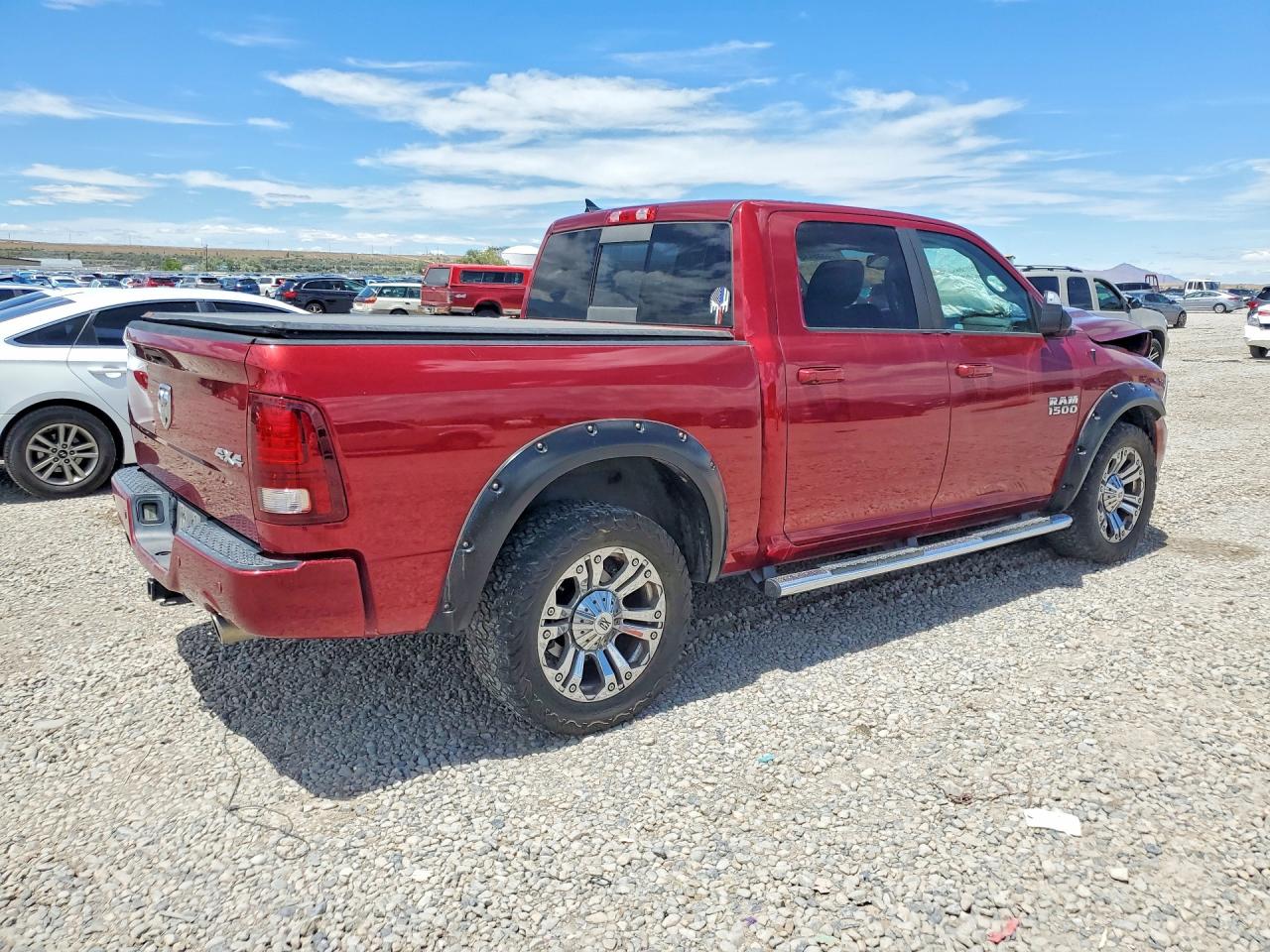 2014 Ram 1500 Sport Red vin: 1C6RR7MT8ES348027