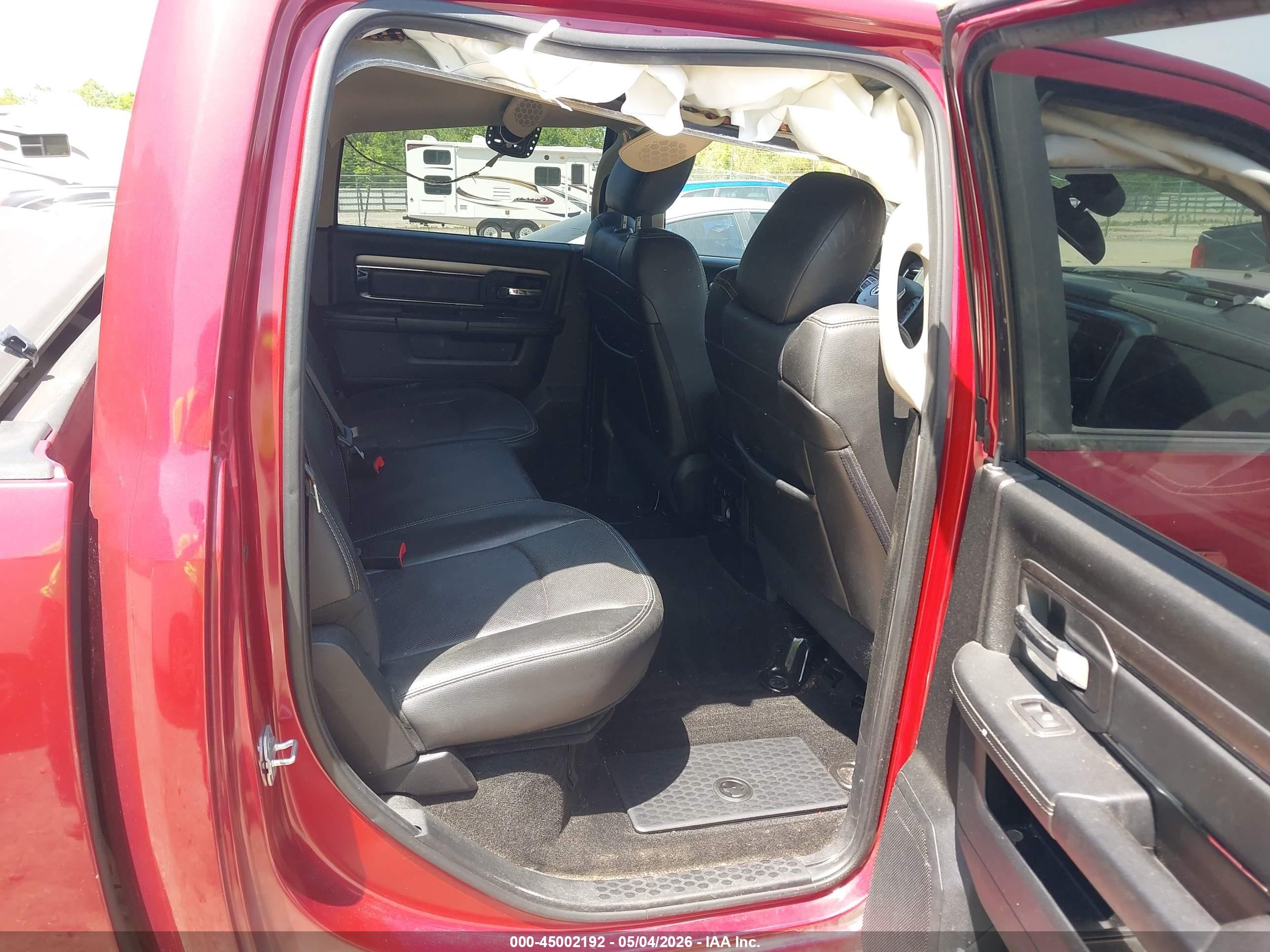 2015 Ram 1500 Sport Maroon vin: 1C6RR7MT8FS598384