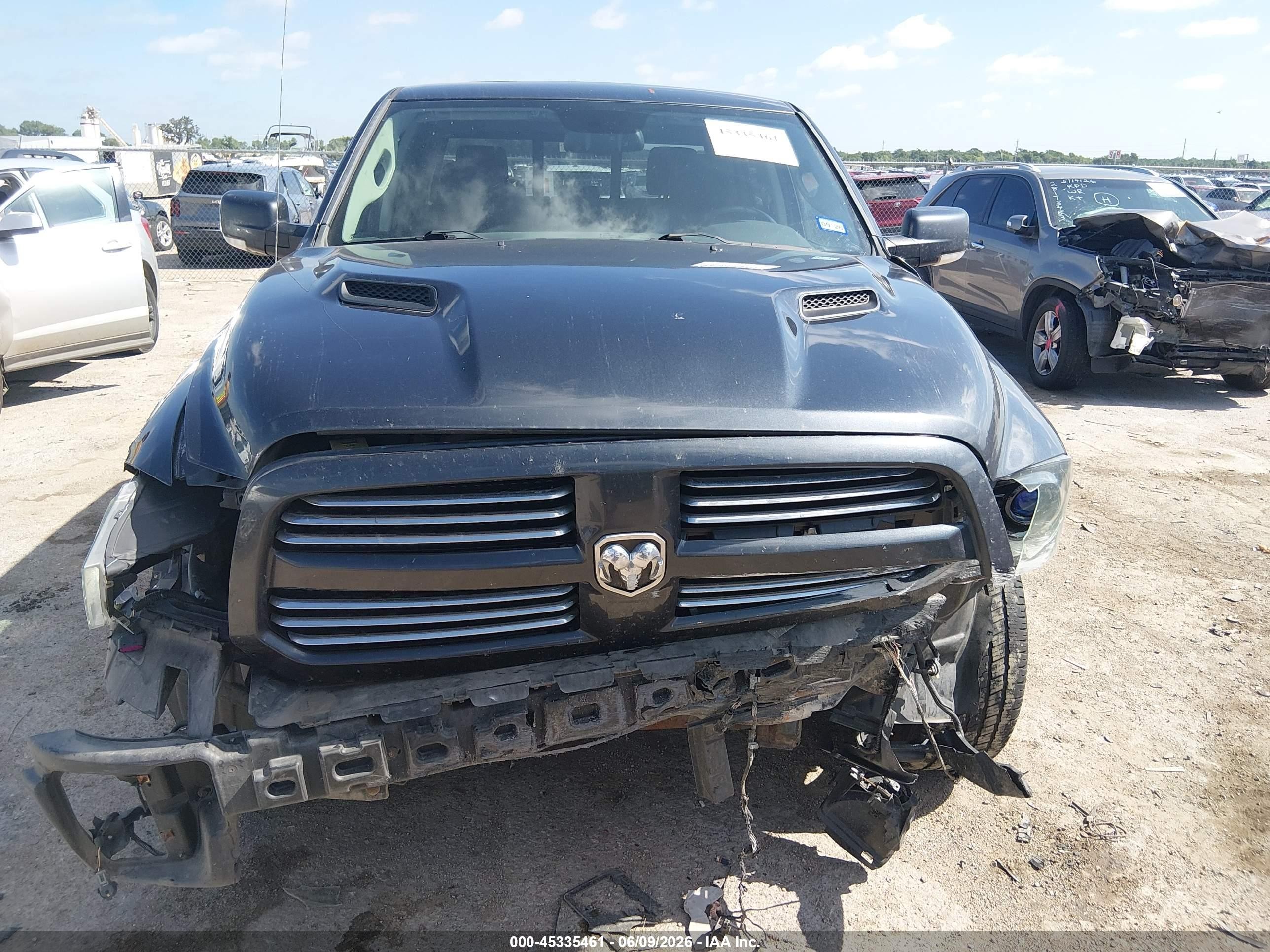 2015 Ram 1500 Sport Black vin: 1C6RR7MT8FS635370
