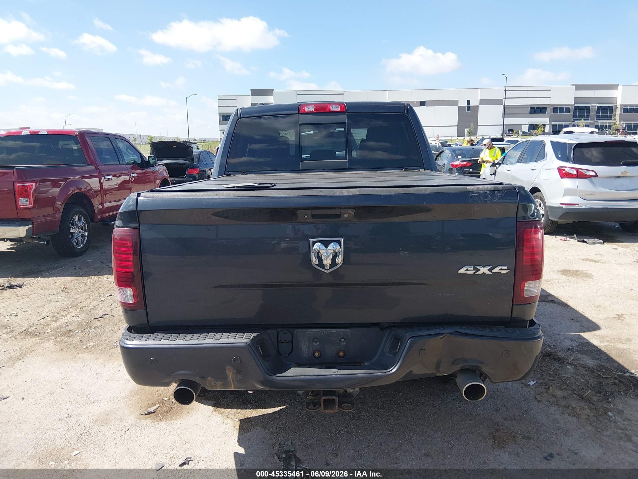 2015 Ram 1500 Sport Black vin: 1C6RR7MT8FS635370