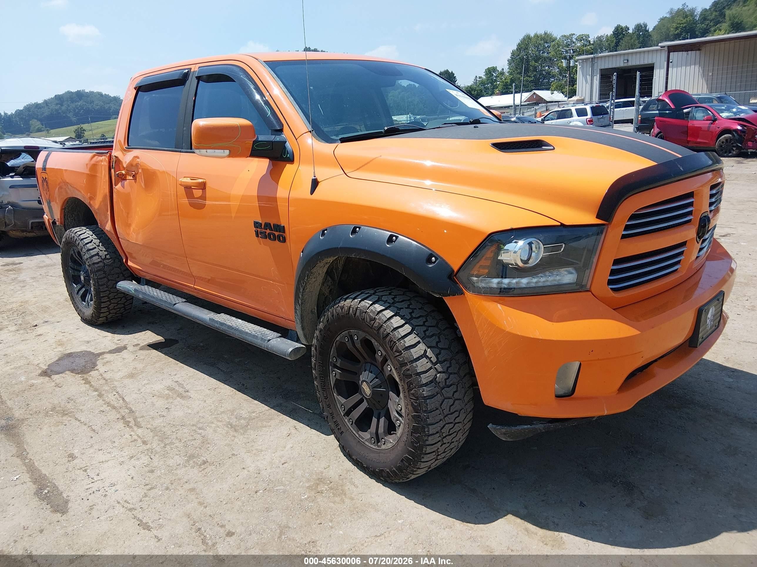 2015 Ram 1500 Sport Orange vin: 1C6RR7MT8FS702159