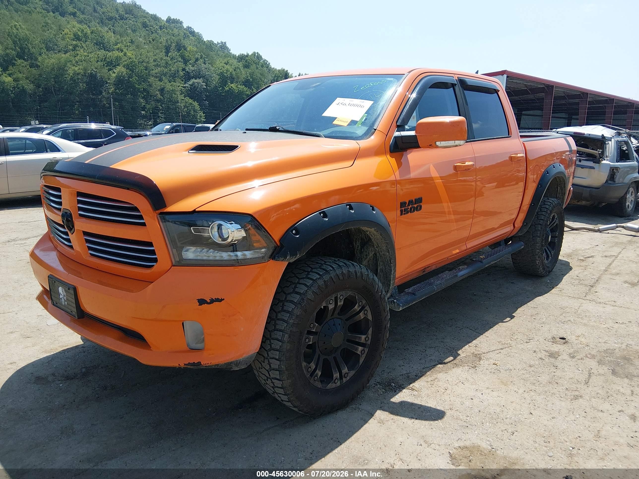 2015 Ram 1500 Sport Orange vin: 1C6RR7MT8FS702159