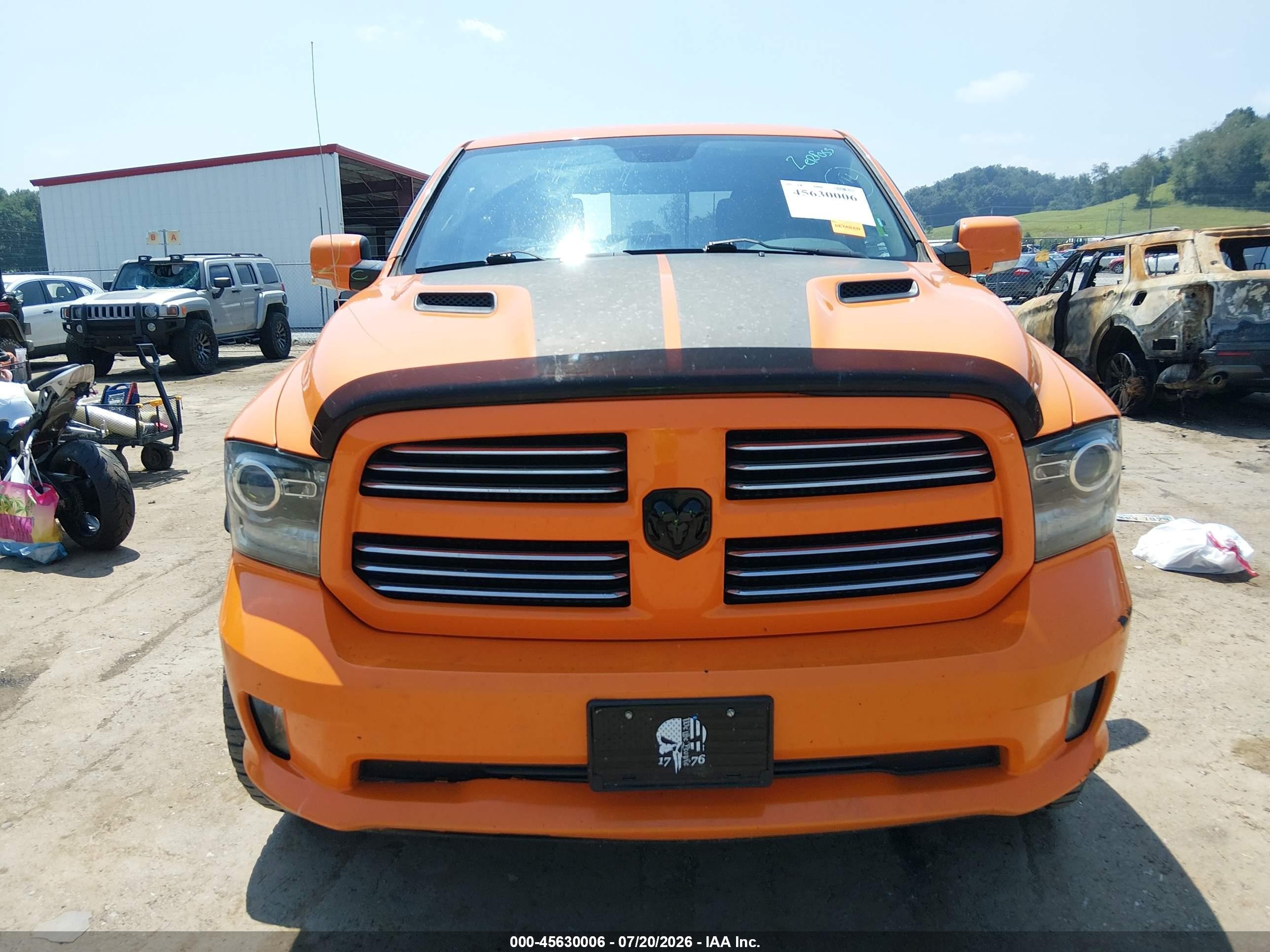 2015 Ram 1500 Sport Orange vin: 1C6RR7MT8FS702159