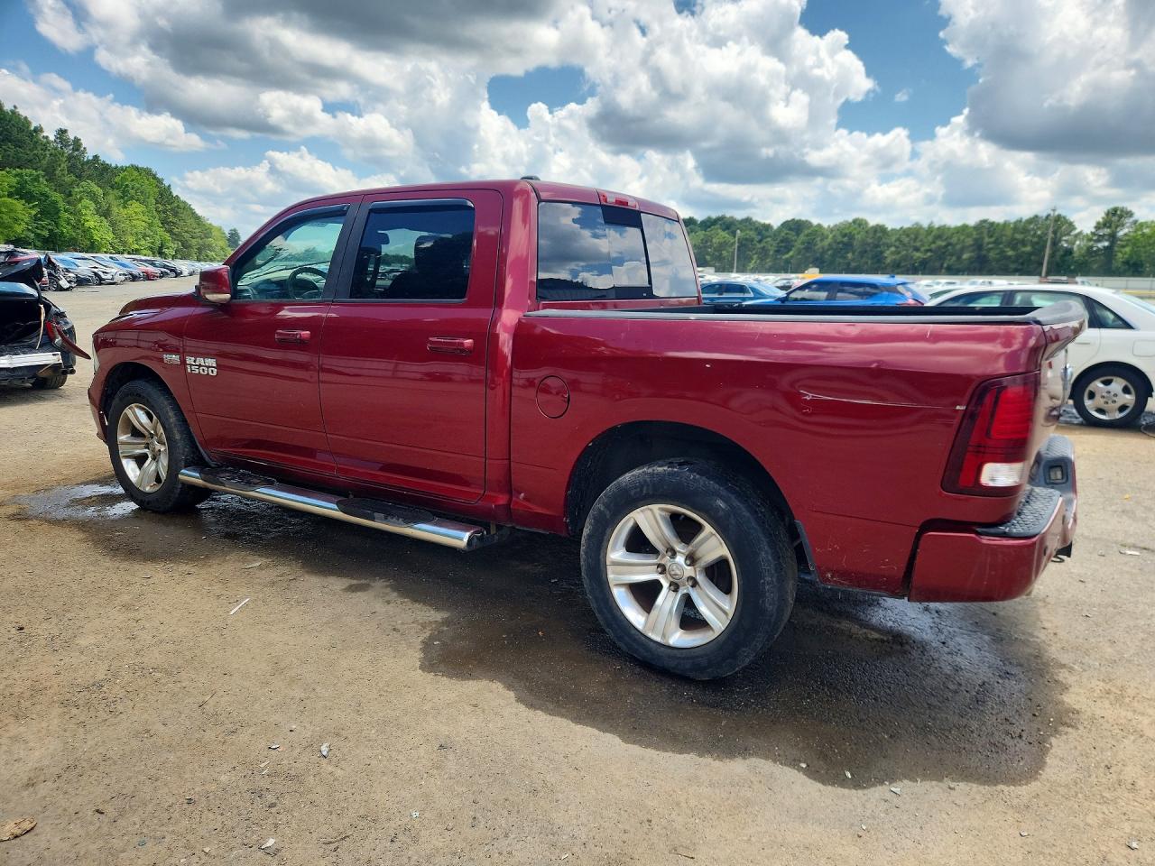 2013 Ram 1500 Sport Красный vin: 1C6RR7MT9DS614041